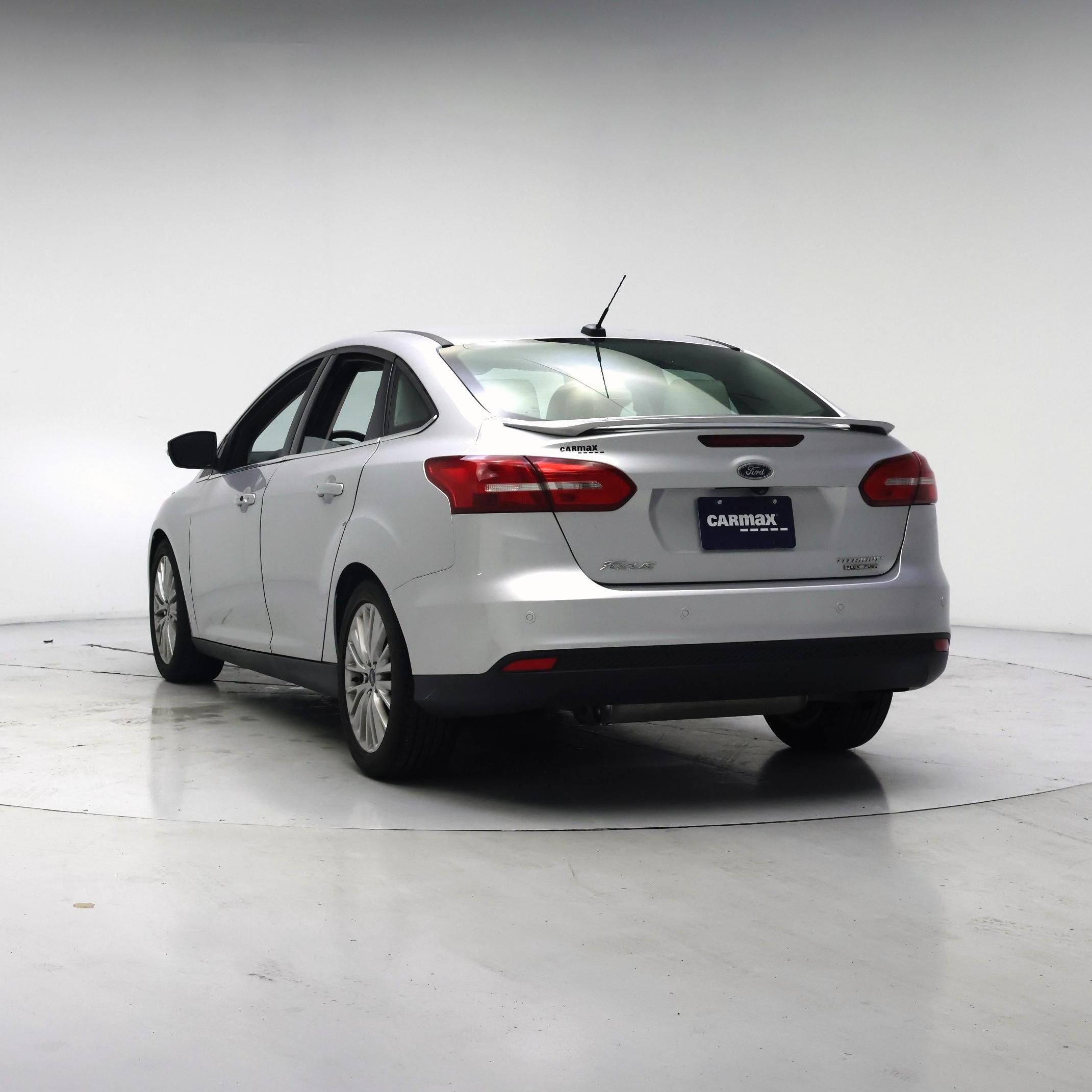 Thumbnail: 2016 Ford Focus - 2