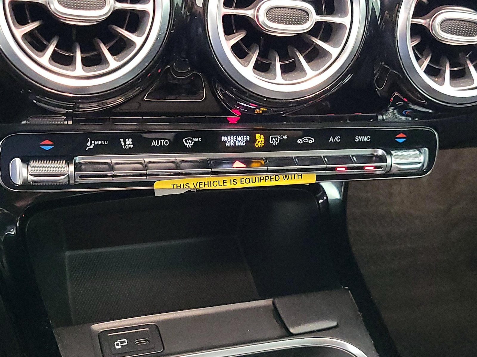 2021 Mercedes-Benz CLA CLA250 - Photo 17