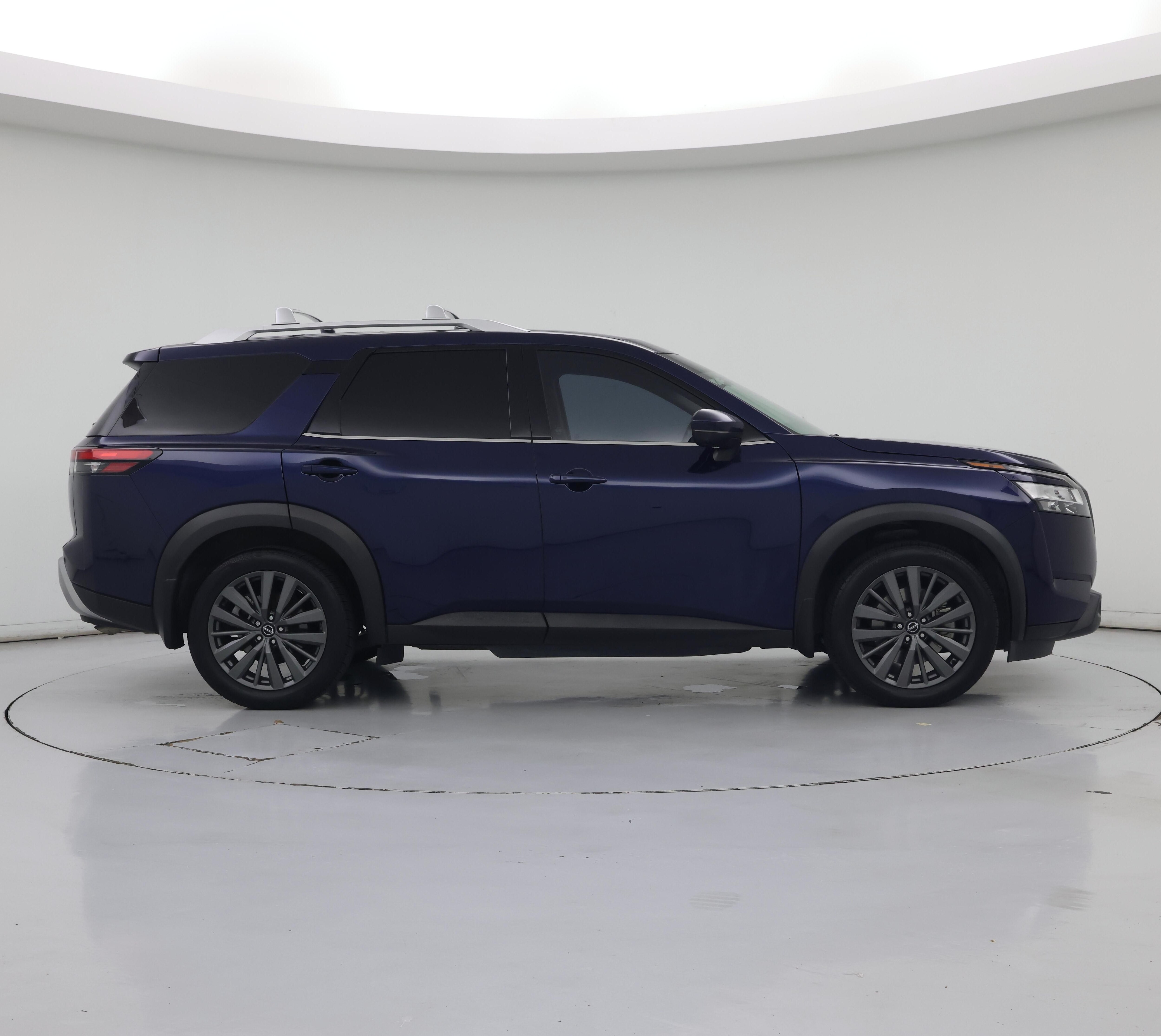 Thumbnail: 2022 Nissan Pathfinder - 7