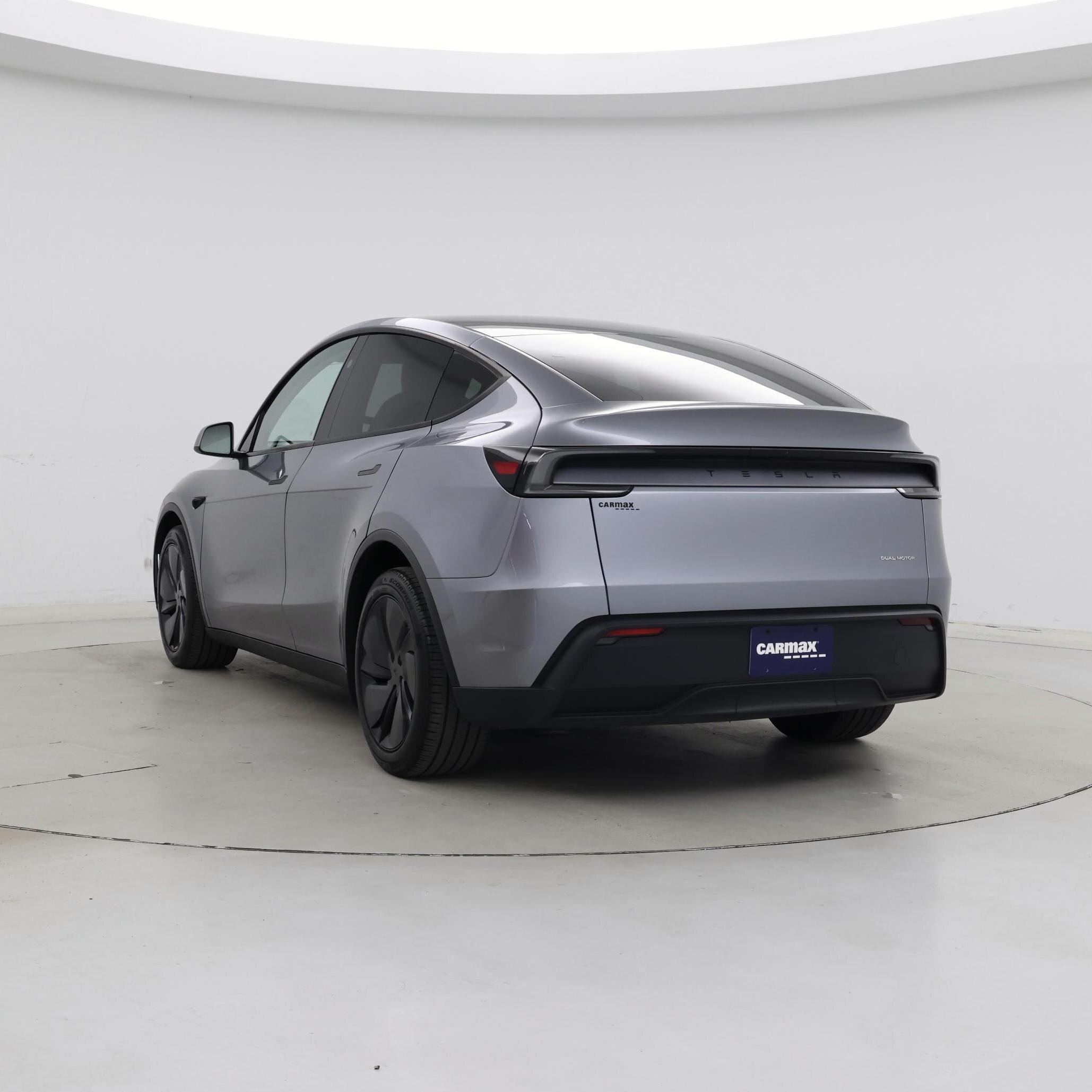 Thumbnail: 2026 Tesla Model Y - 2