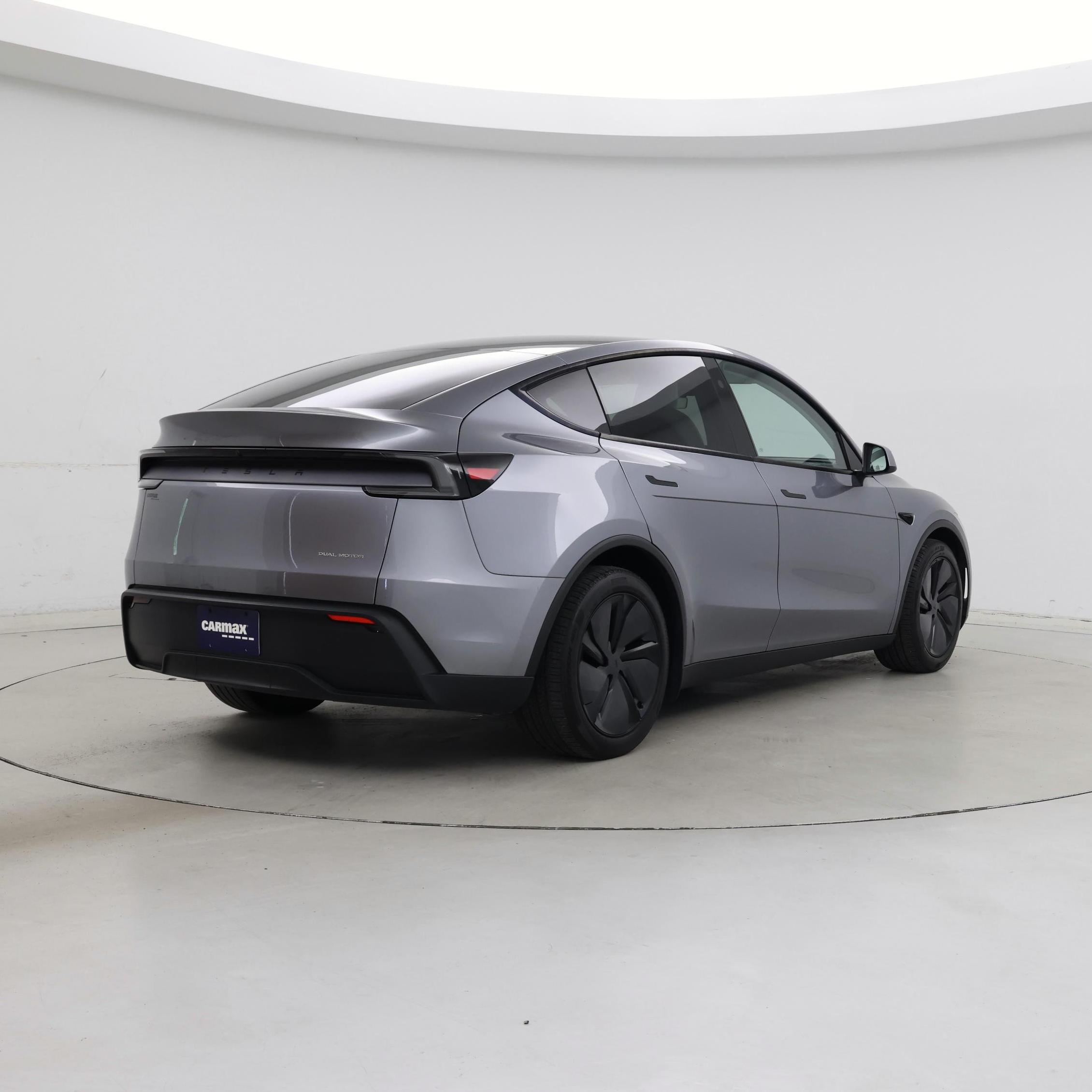Thumbnail: 2026 Tesla Model Y - 8