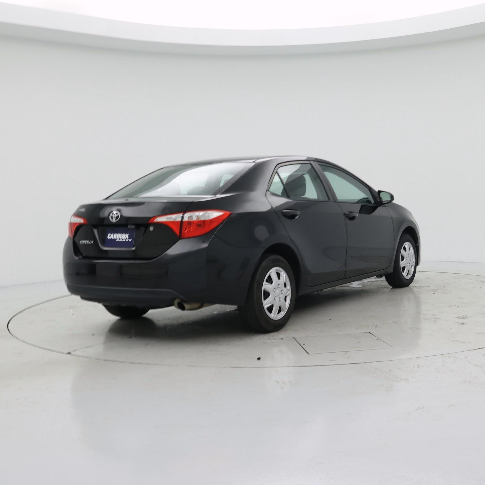 Thumbnail: 2015 Toyota Corolla - 8