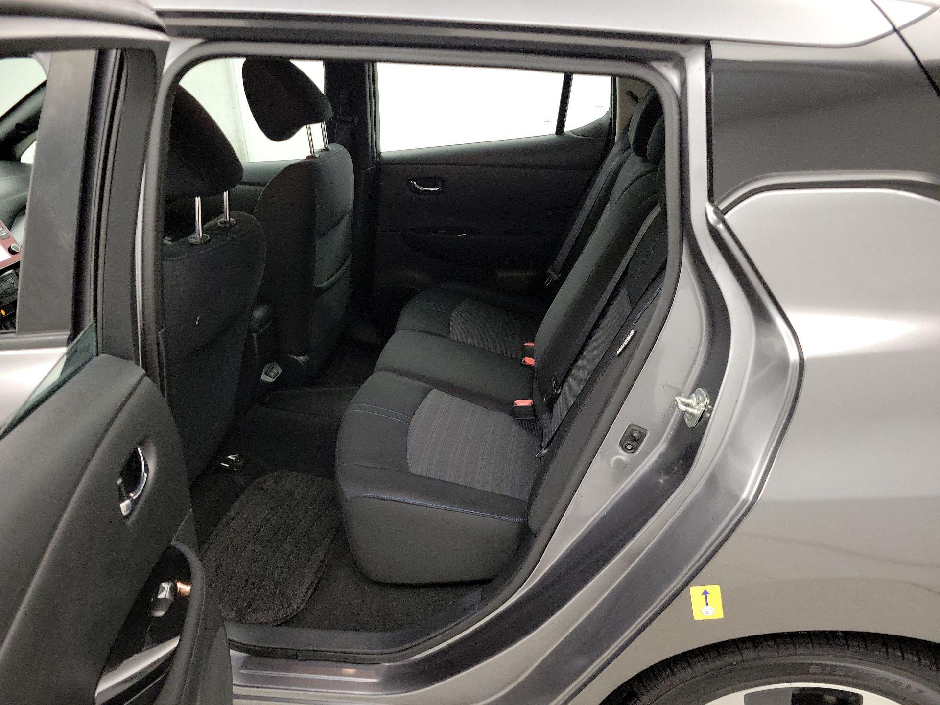 Thumbnail: 2021 Nissan Leaf - 20