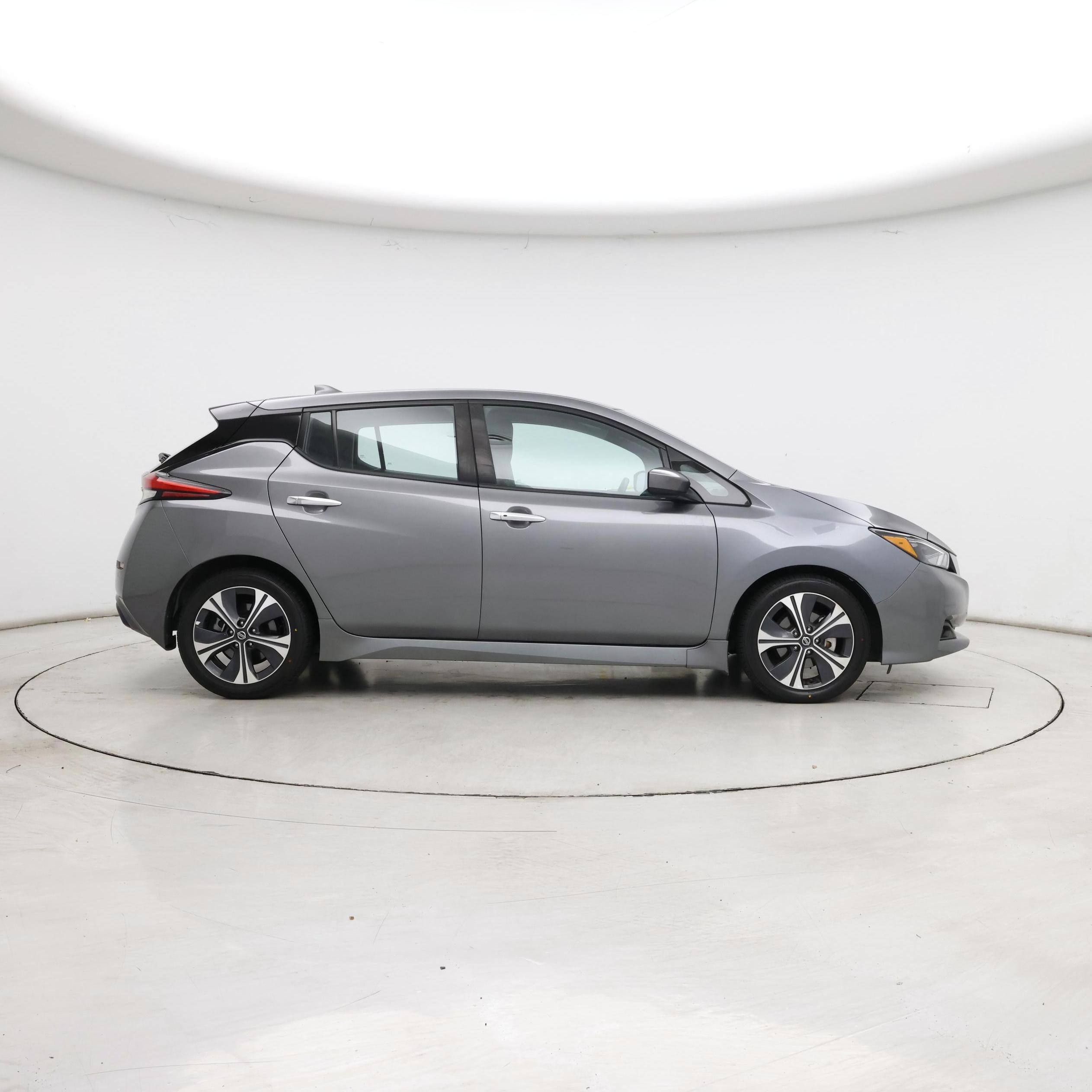 Thumbnail: 2021 Nissan Leaf - 7