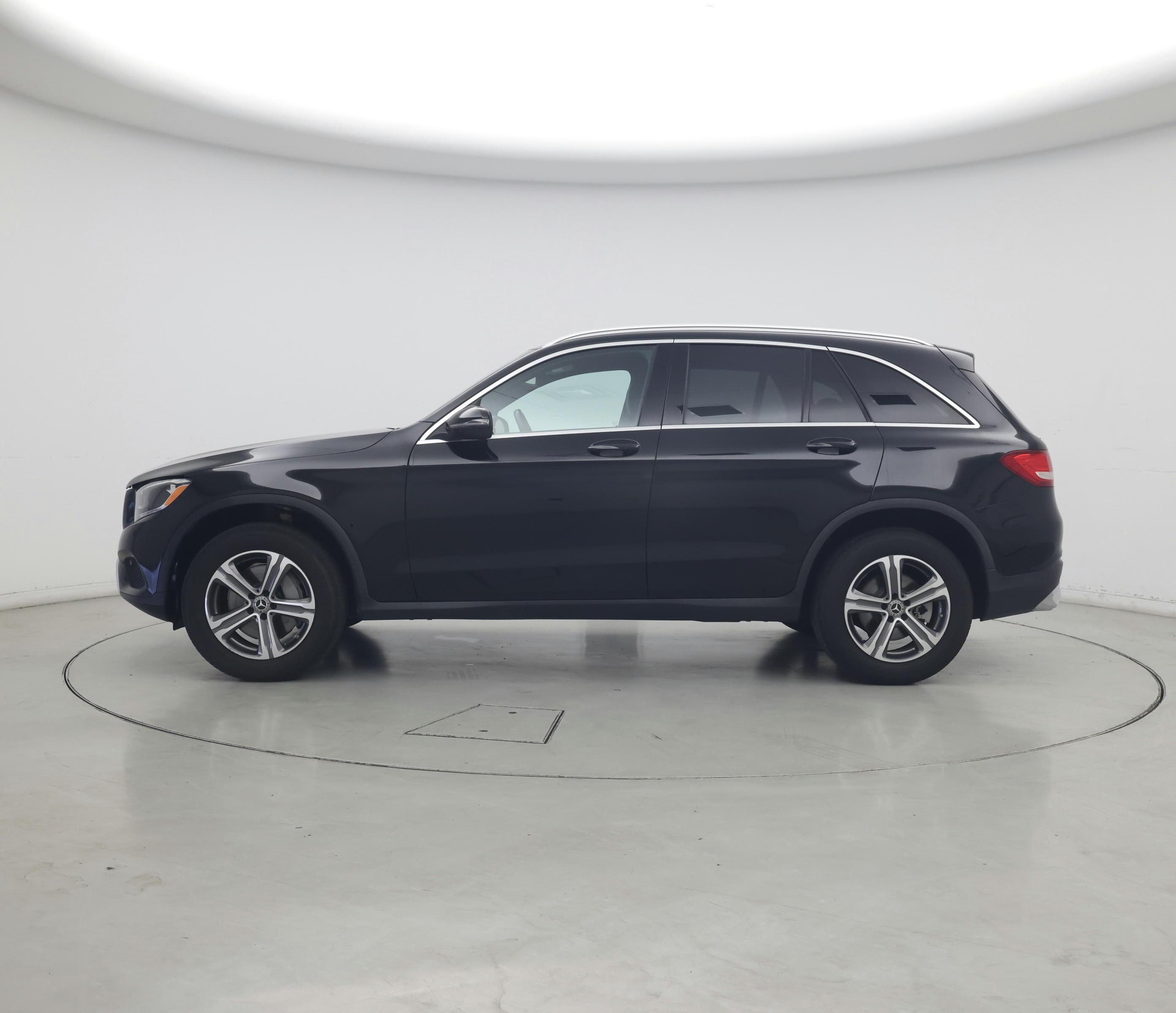 Thumbnail: 2019 Mercedes-Benz GLC - 3