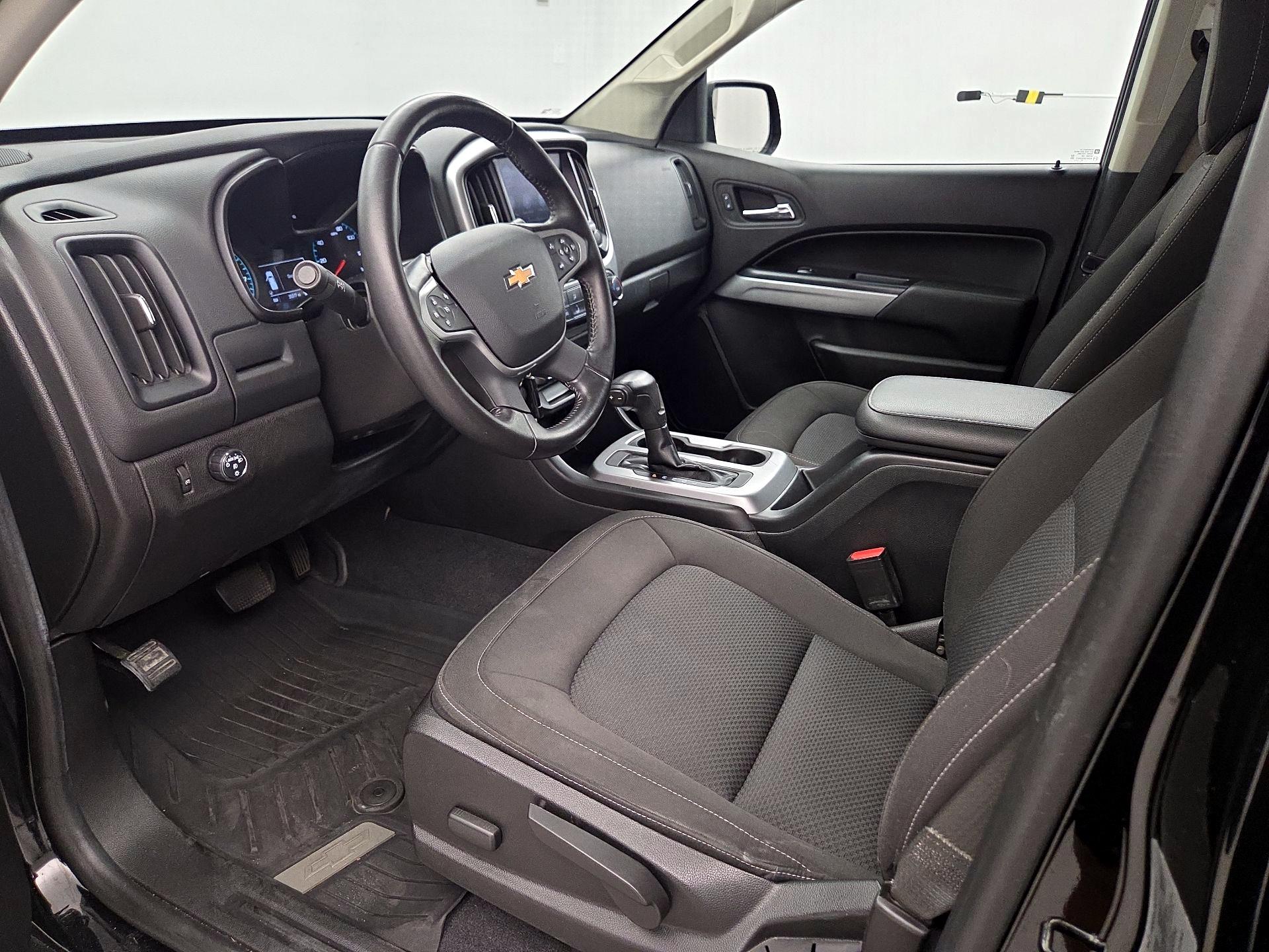 Thumbnail: 2021 Chevrolet Colorado - 11