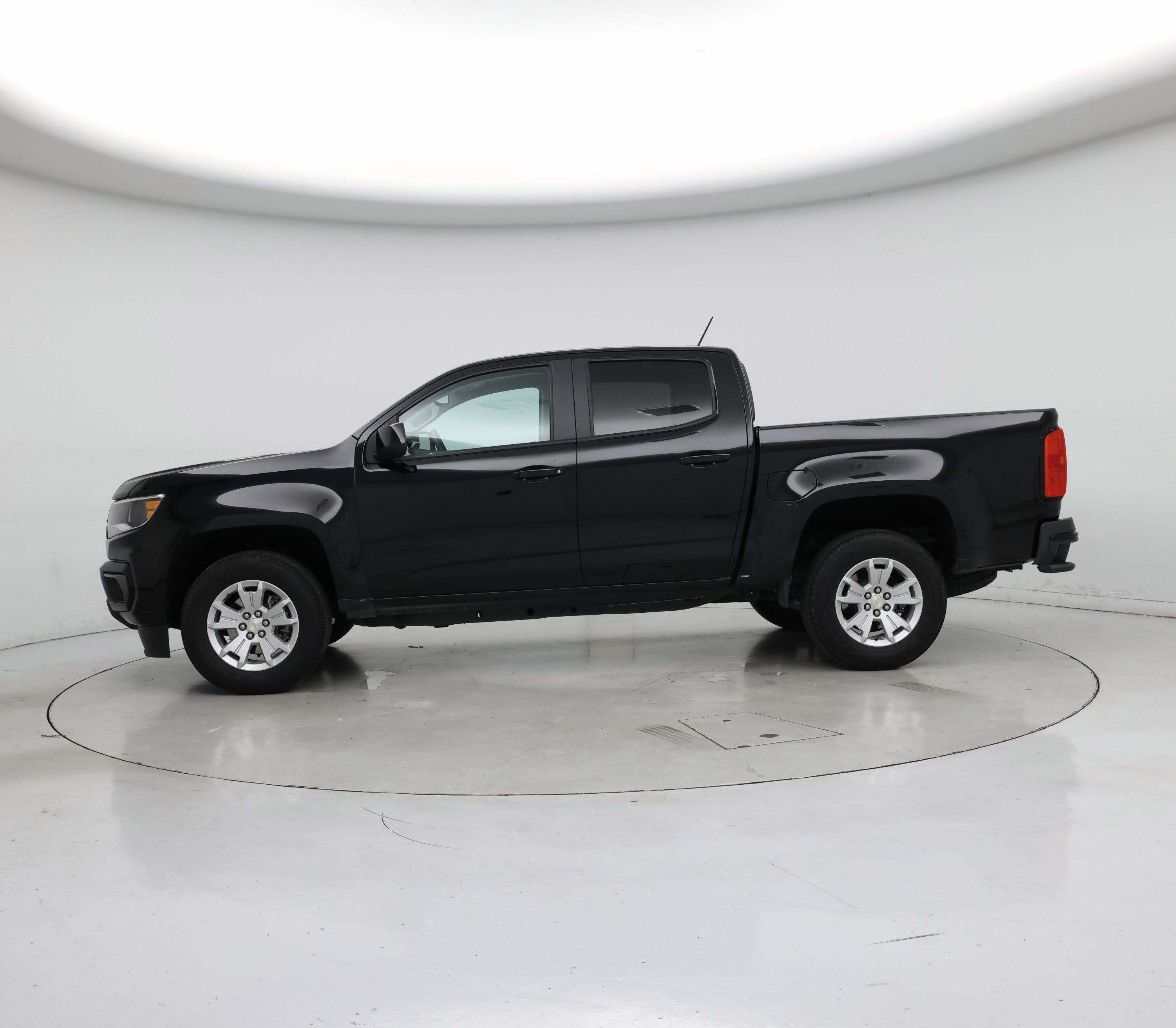 Thumbnail: 2021 Chevrolet Colorado - 3