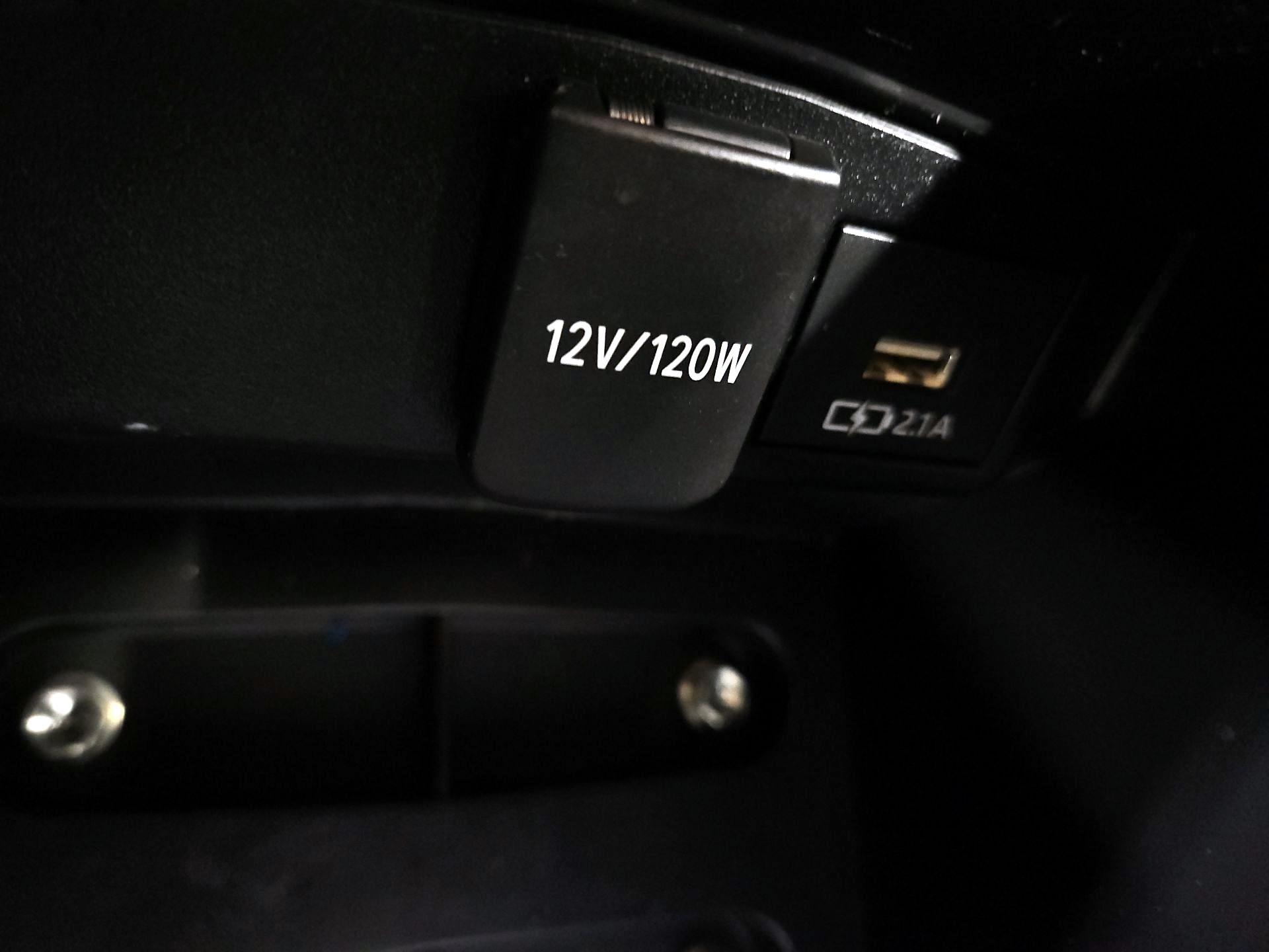 Thumbnail: 2021 Toyota Corolla - 18