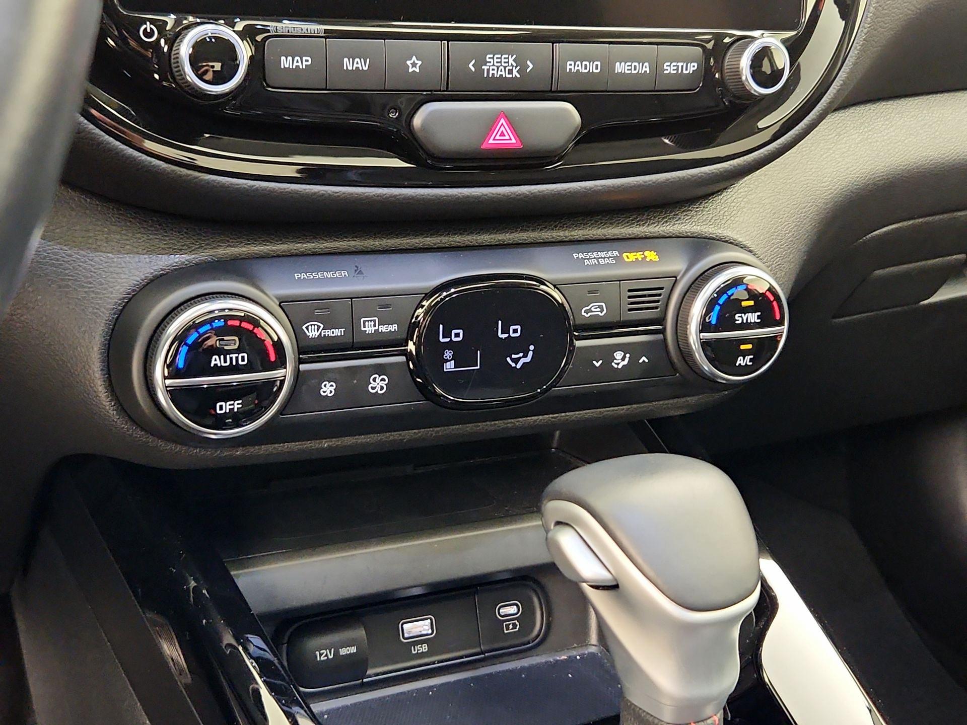 Thumbnail: 2023 Kia Soul - 17