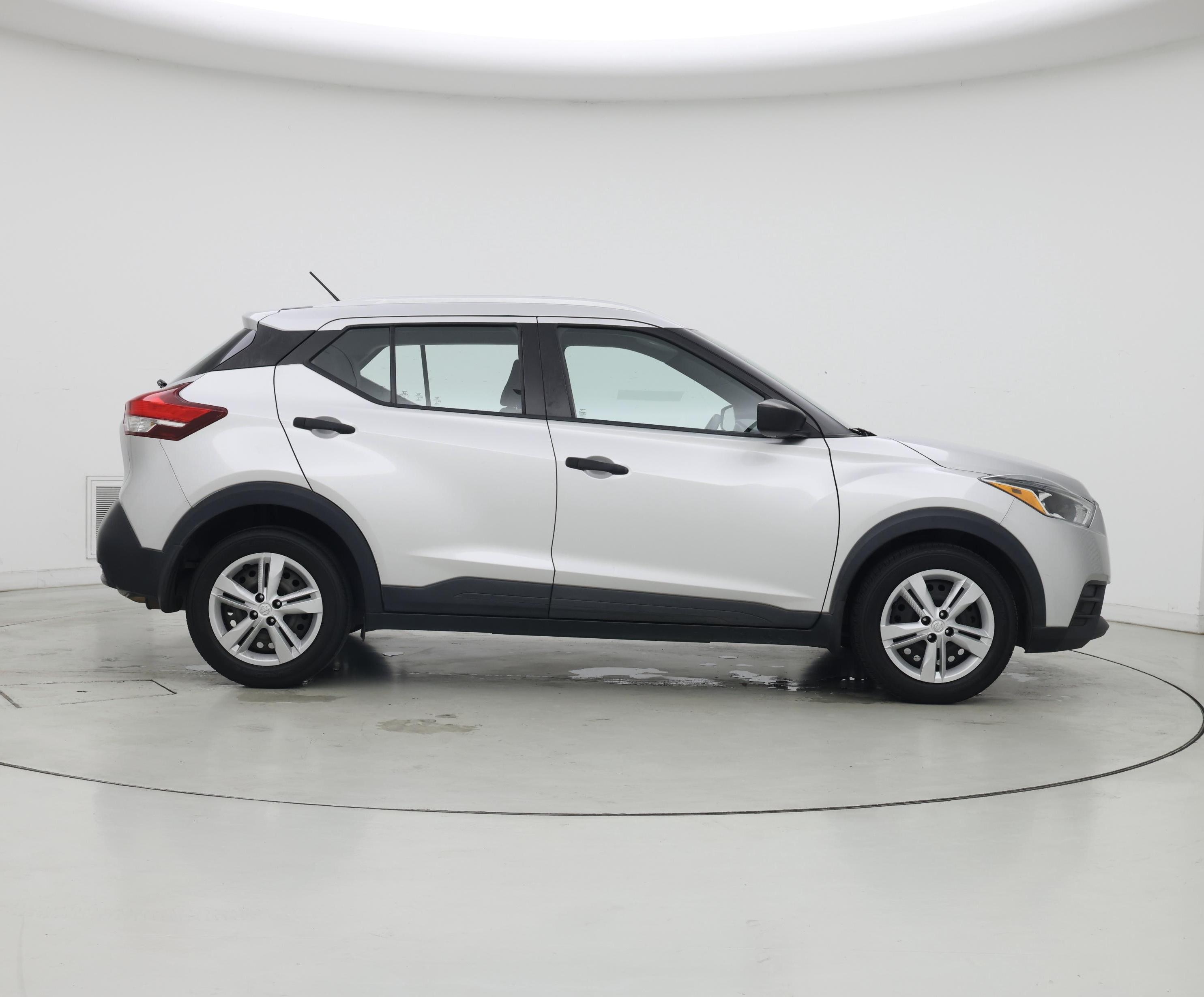Thumbnail: 2019 Nissan Kicks - 7