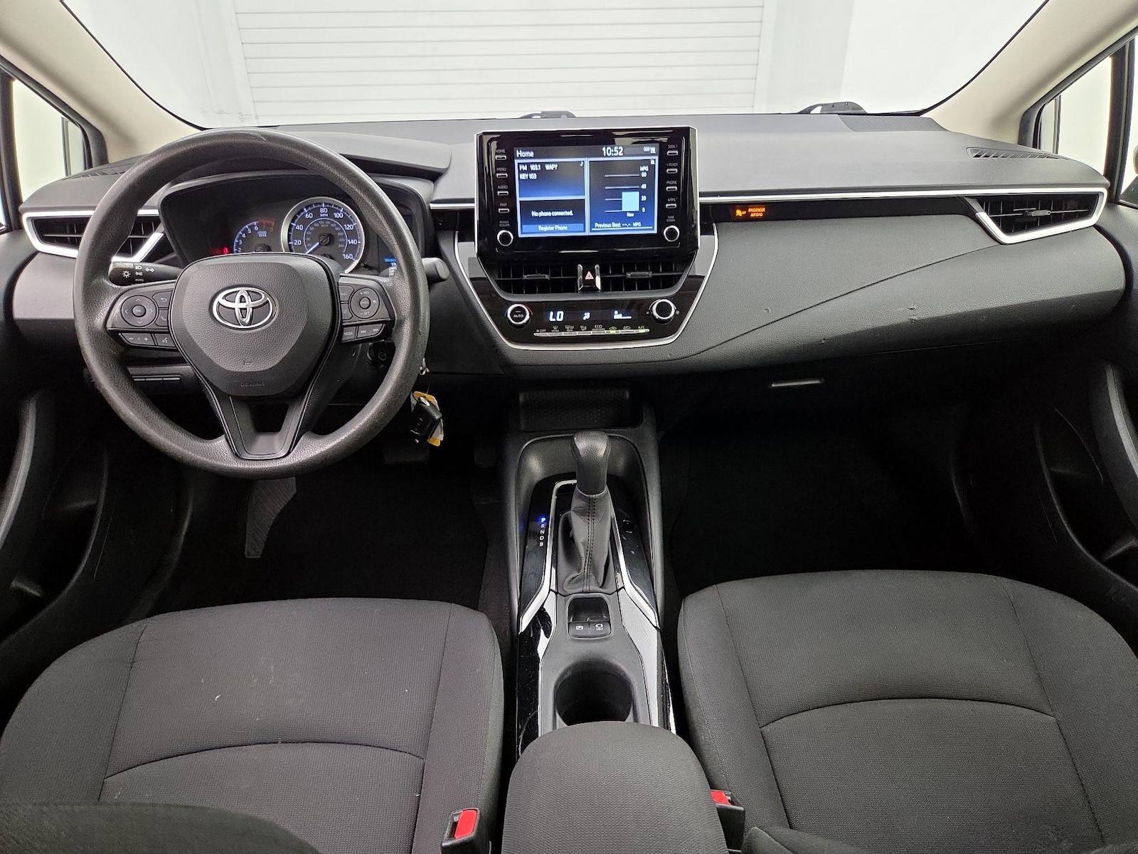 2020 Toyota Corolla LE - Photo 10
