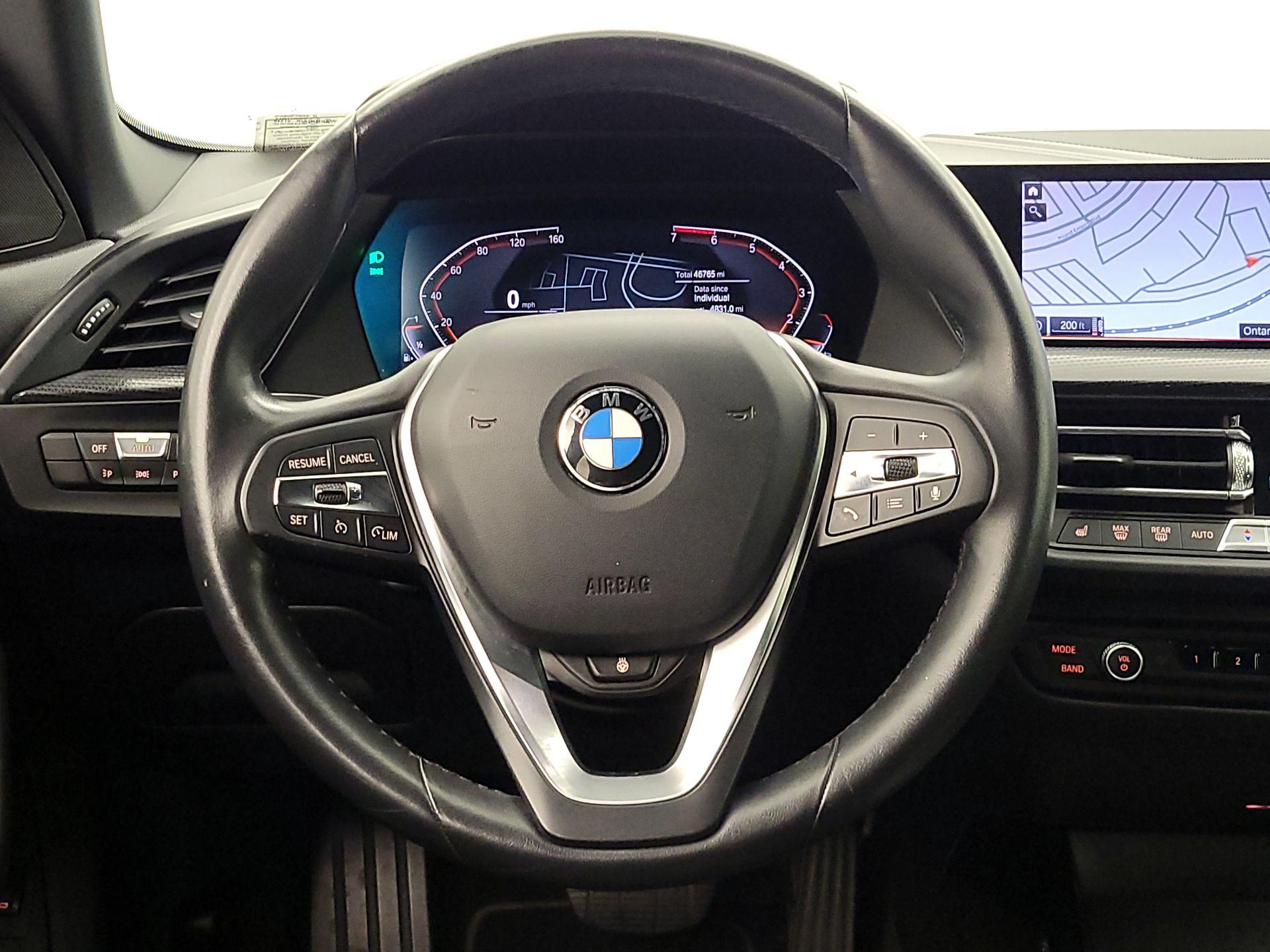 Thumbnail: 2022 BMW 2 Series - 10