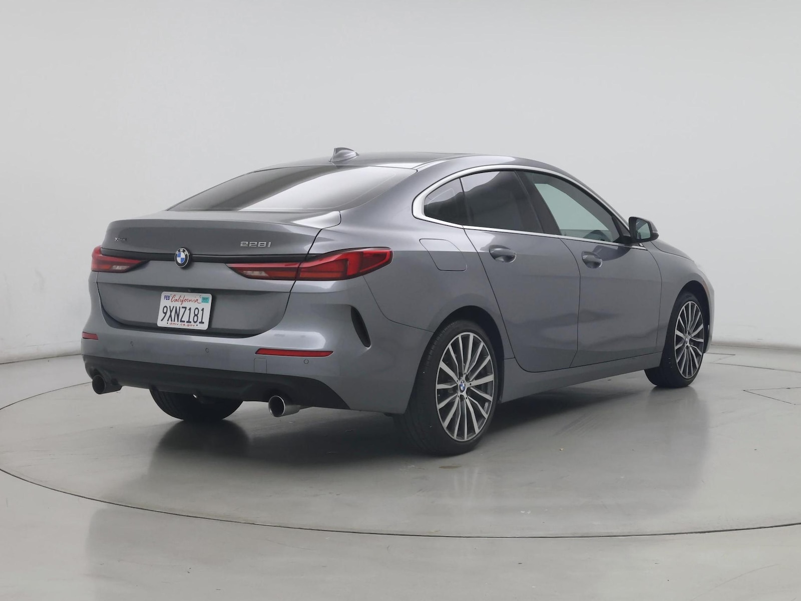 2022 BMW 2 Series 228i - Photo 9