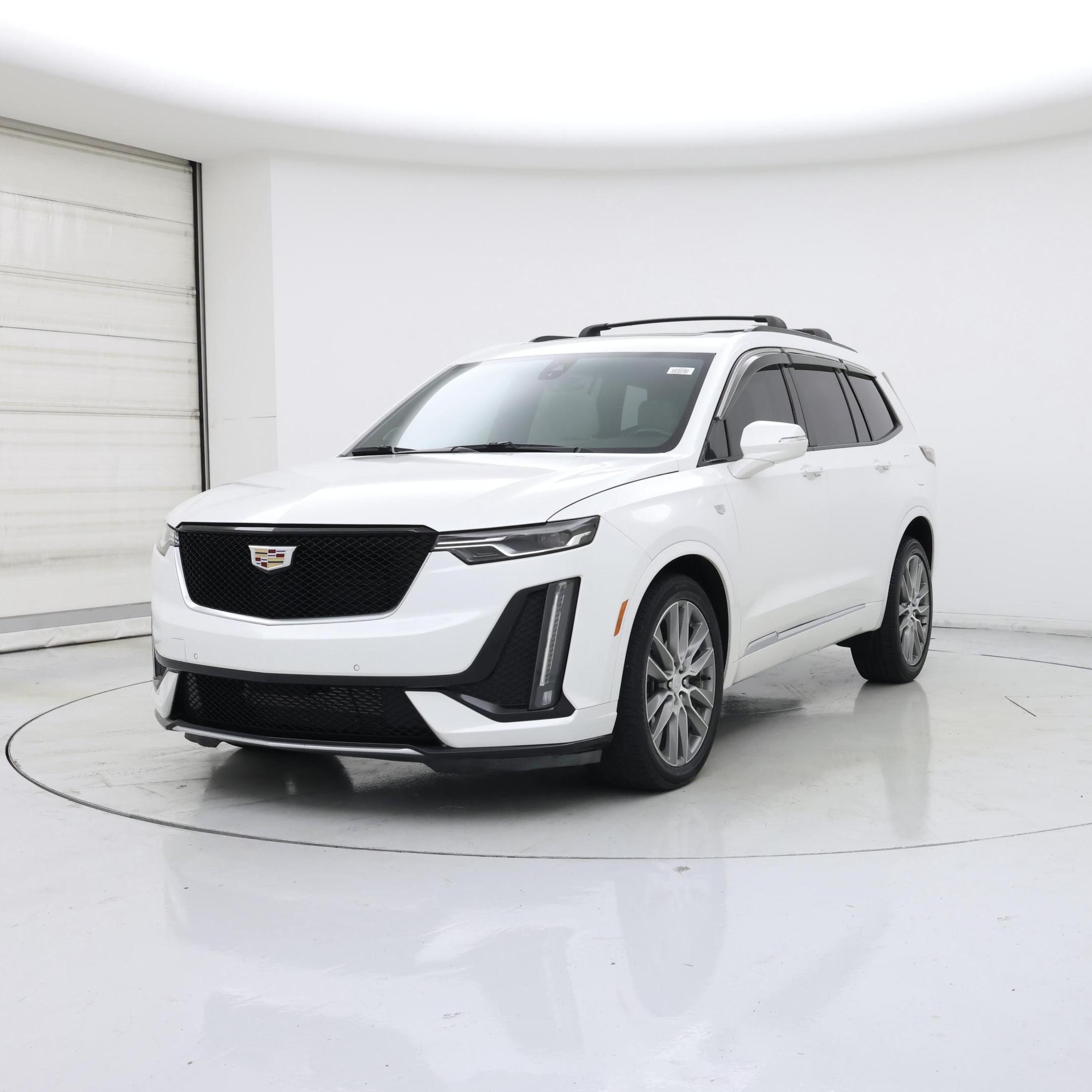 Thumbnail: 2021 Cadillac XT6 - 4