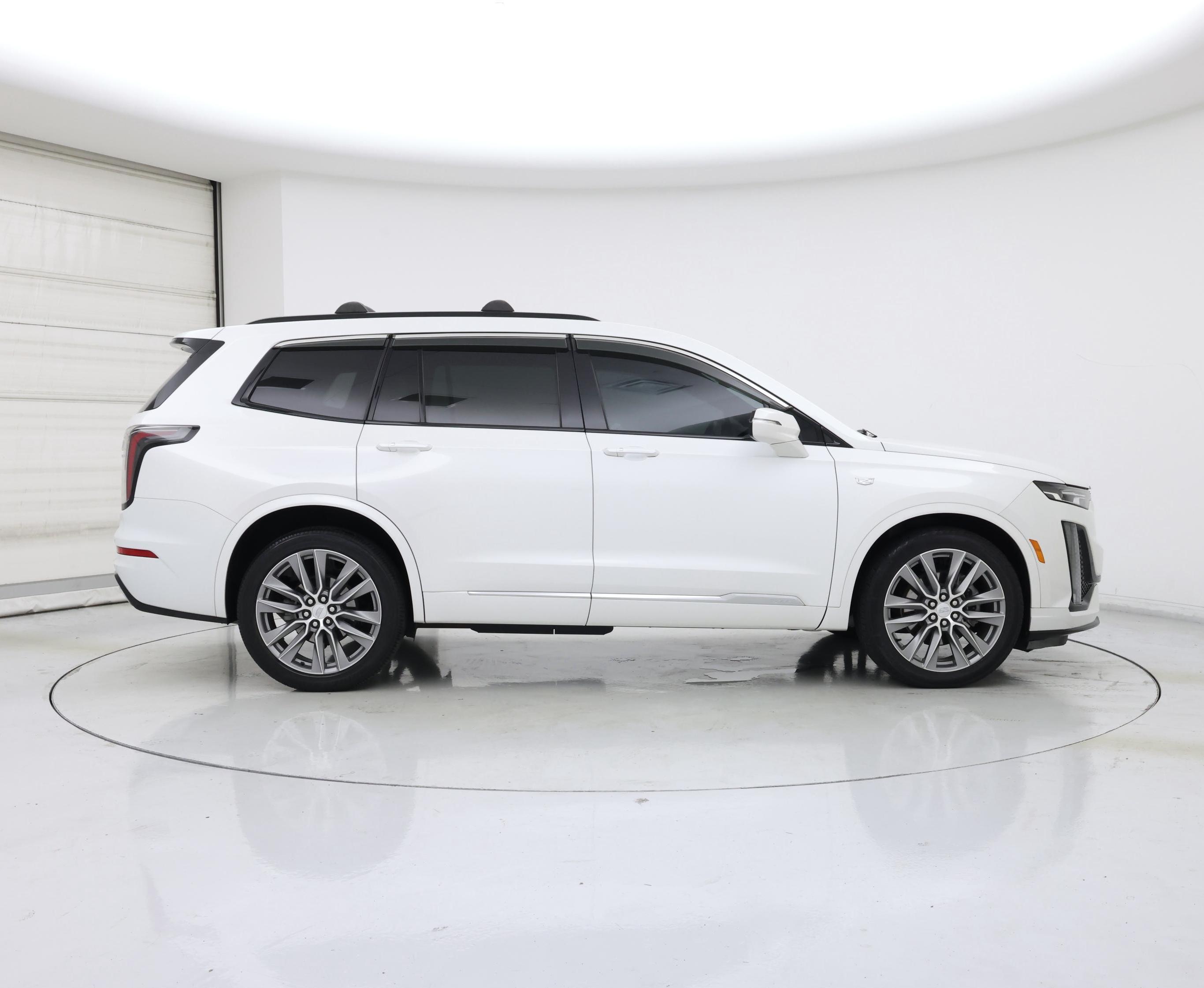 Thumbnail: 2021 Cadillac XT6 - 7