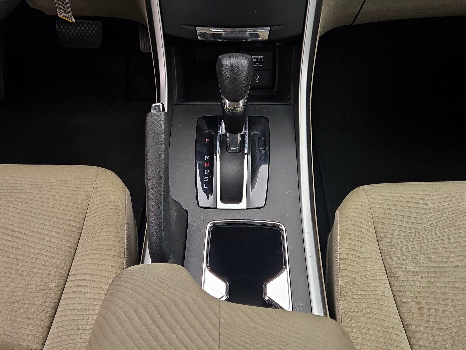 Thumbnail: 2014 Honda Accord - 17