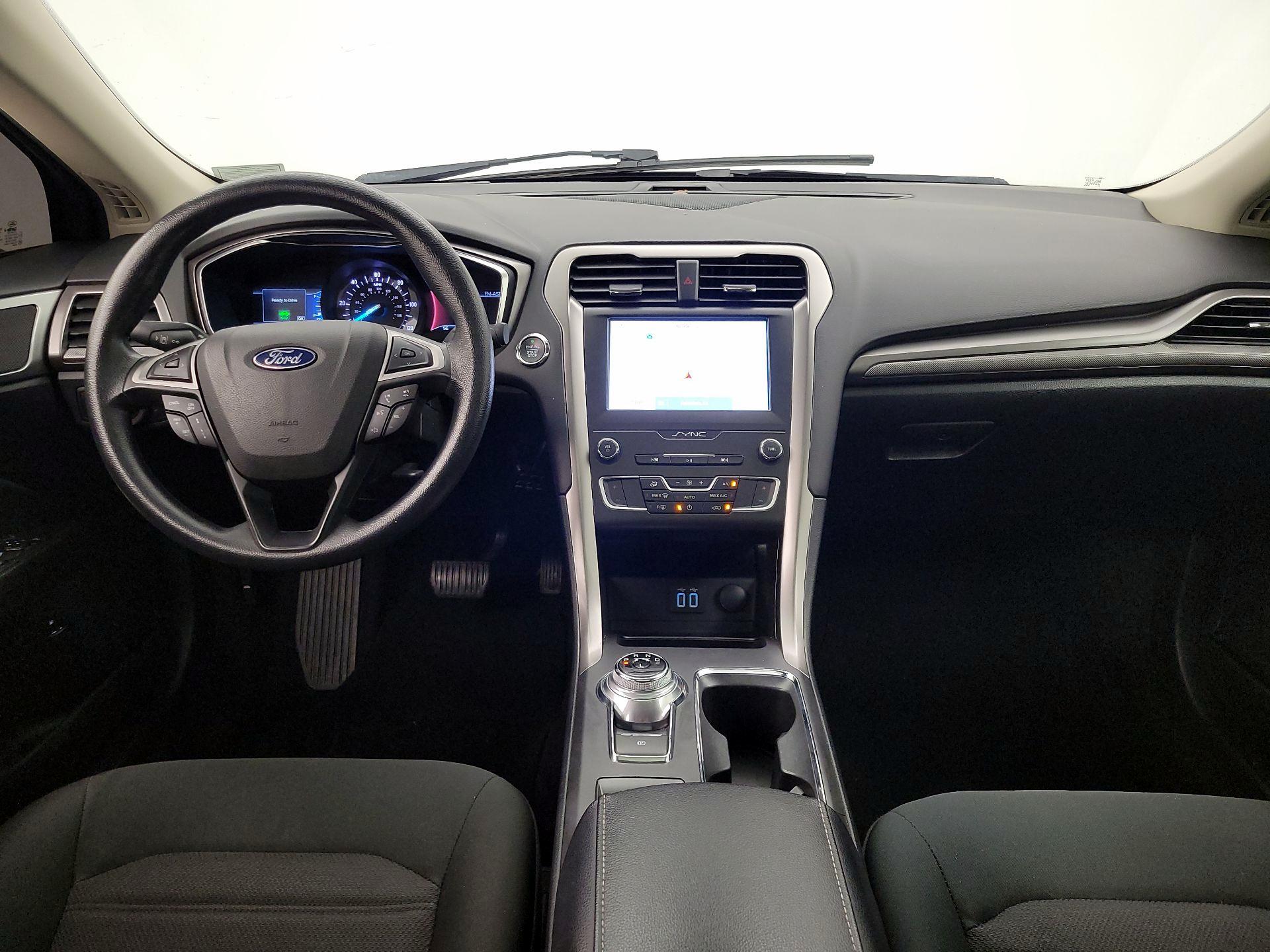 Thumbnail: 2020 Ford Fusion - 9