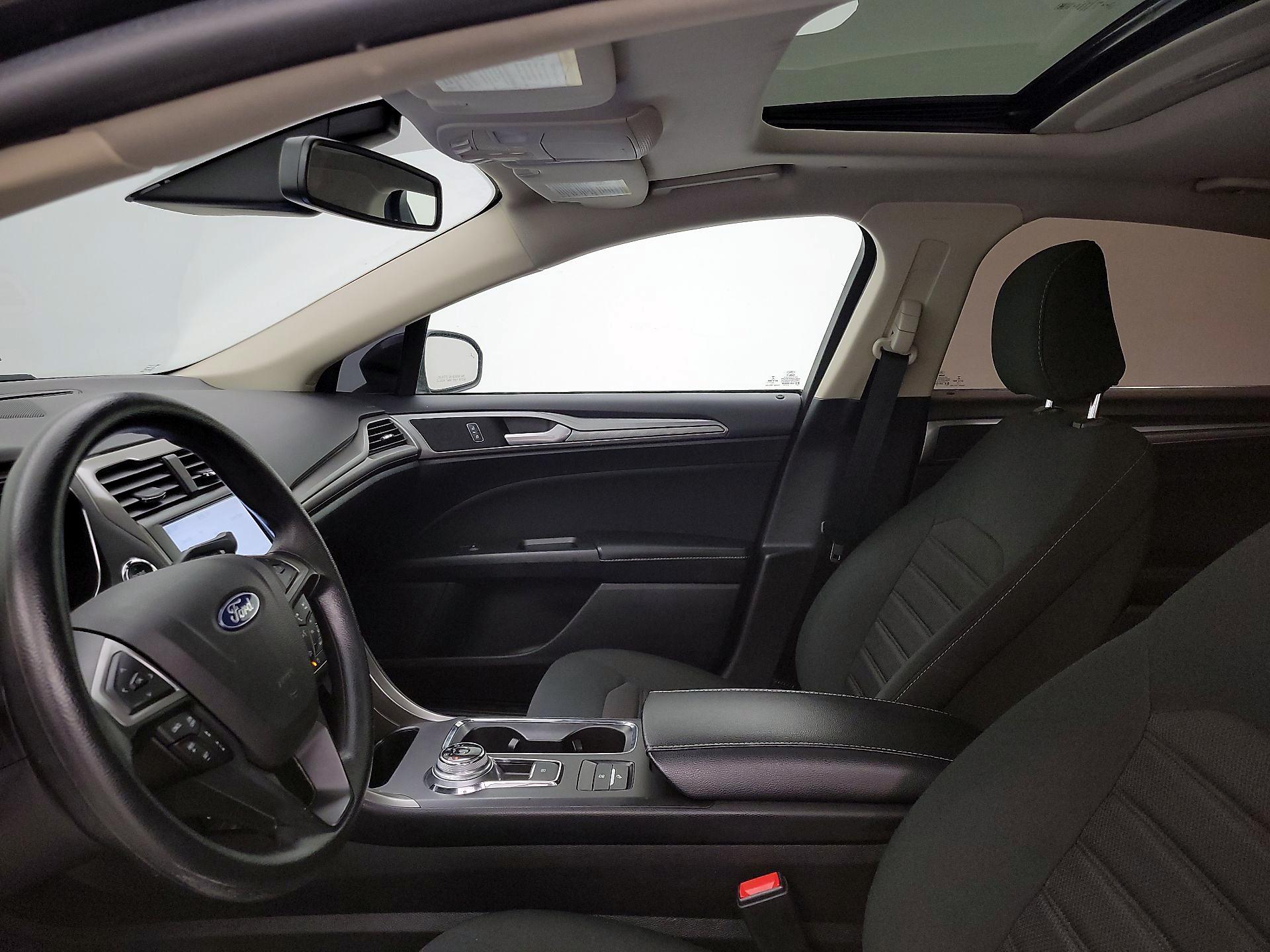 Thumbnail: 2020 Ford Fusion - 20