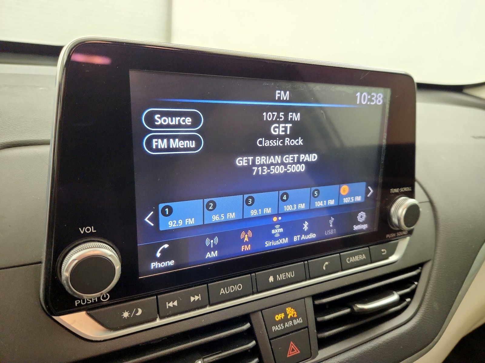 2021 Nissan Altima SV - Photo 16