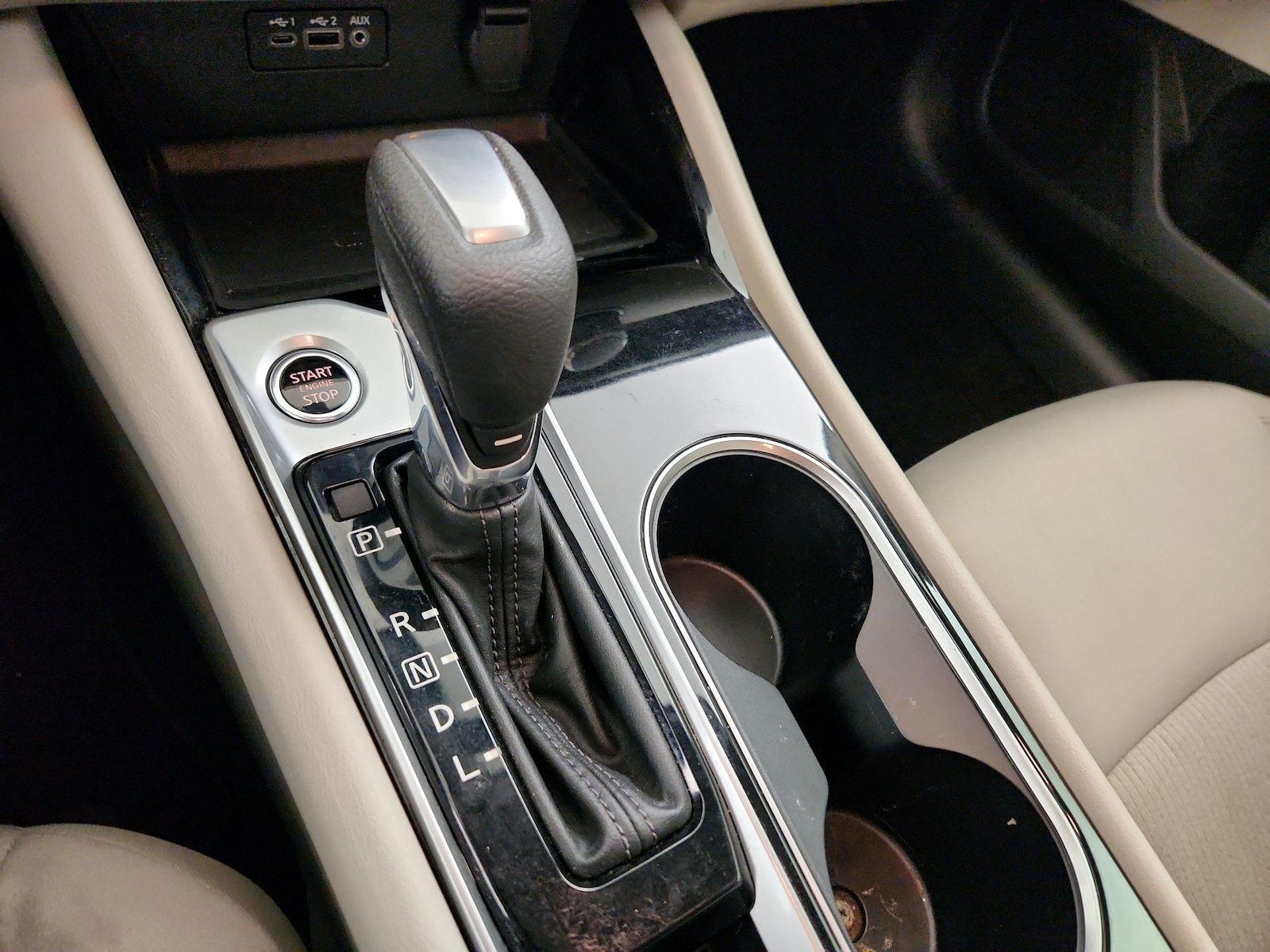 2021 Nissan Altima SV - Photo 18