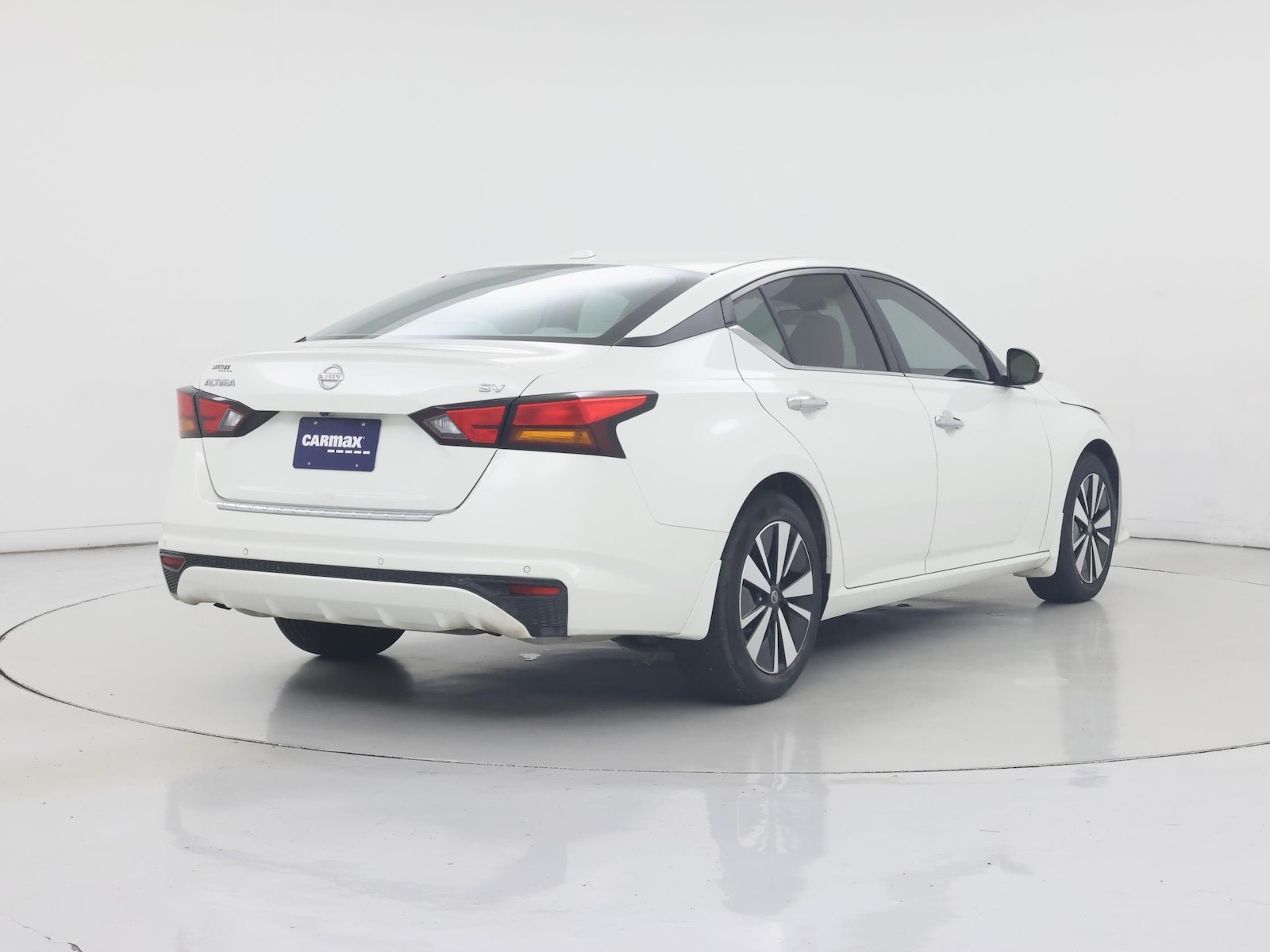 2021 Nissan Altima SV - Photo 9