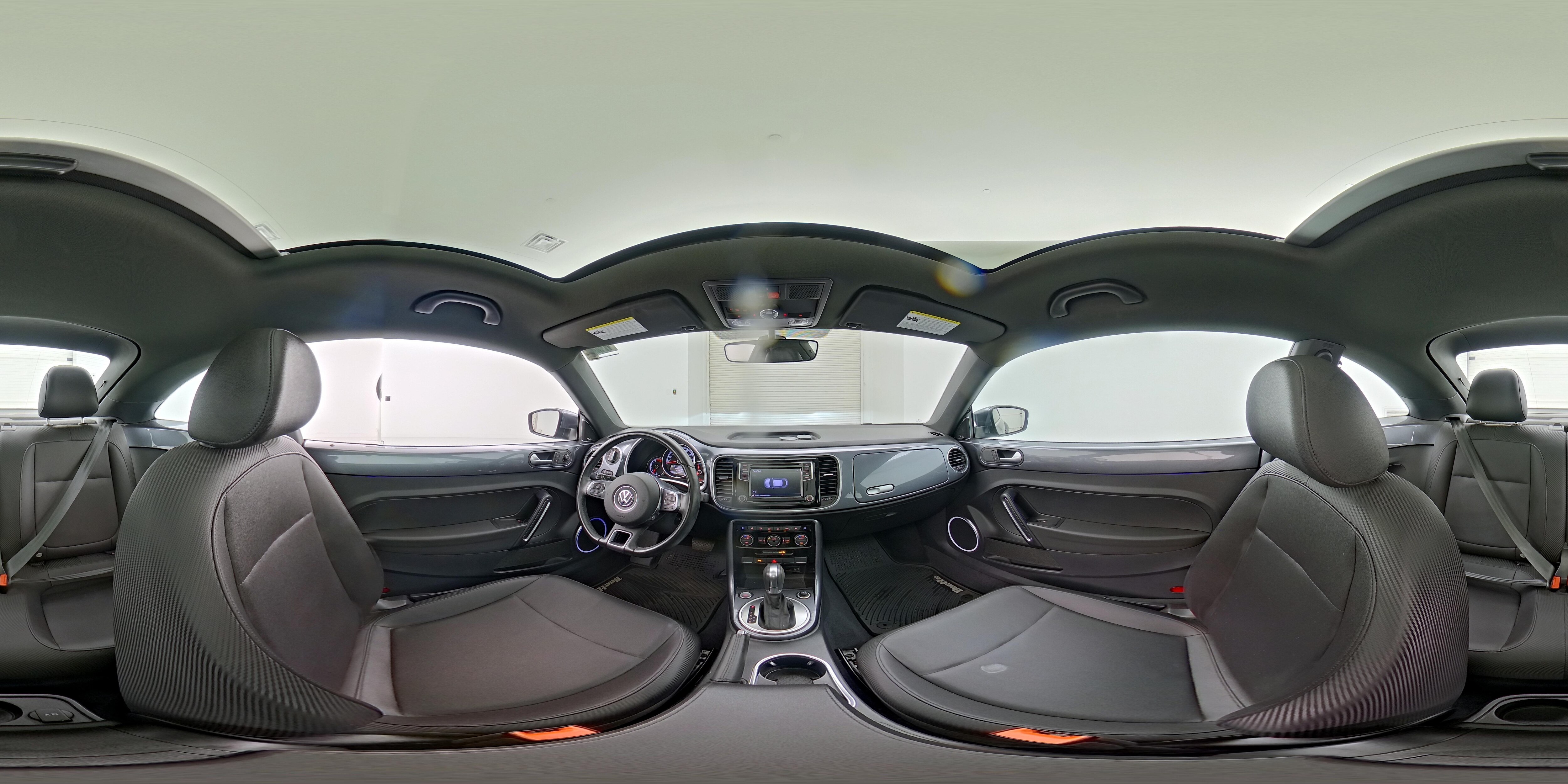 2018 Volkswagen Beetle SE - Photo 25