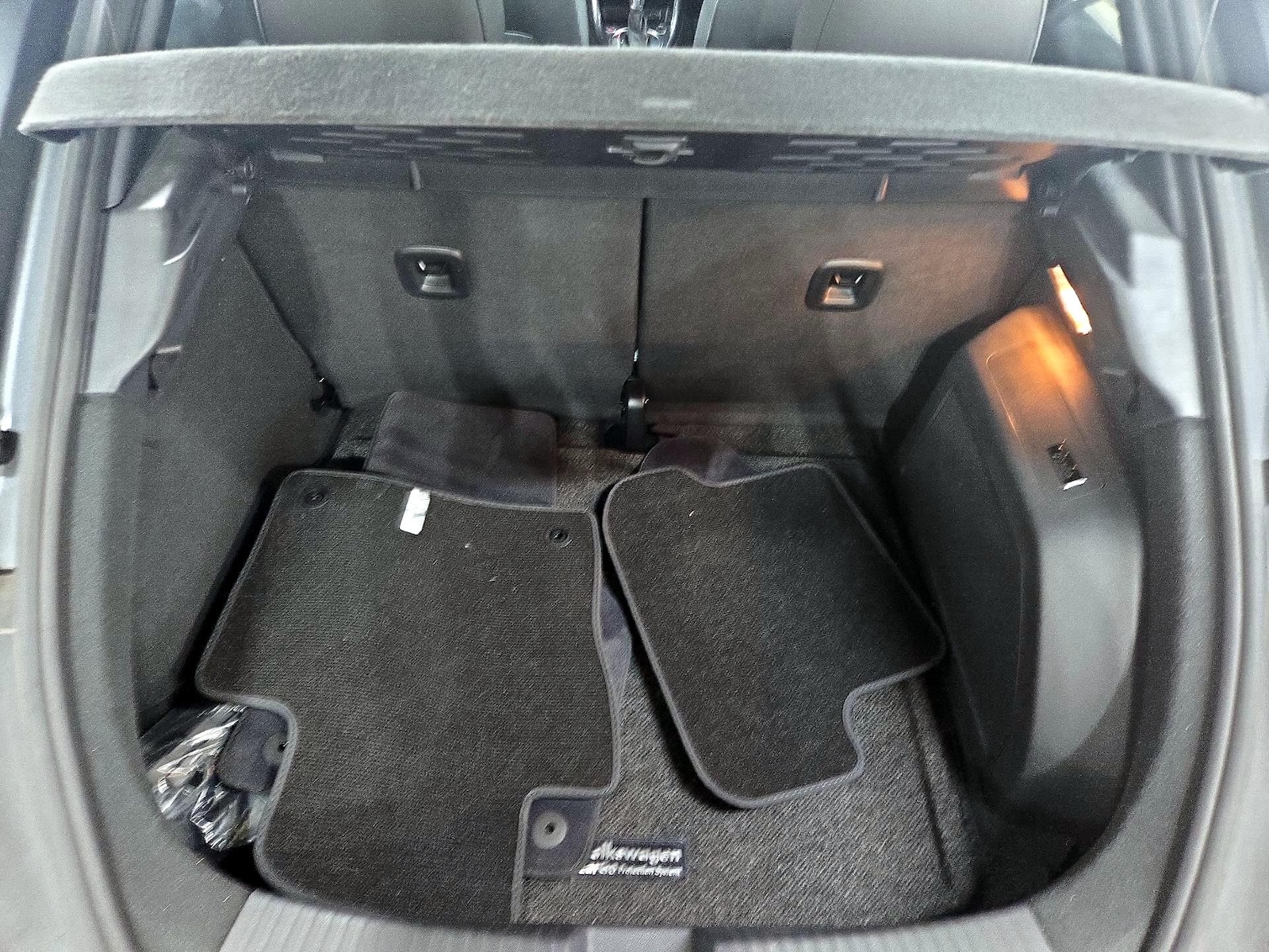 2018 Volkswagen Beetle SE - Photo 22