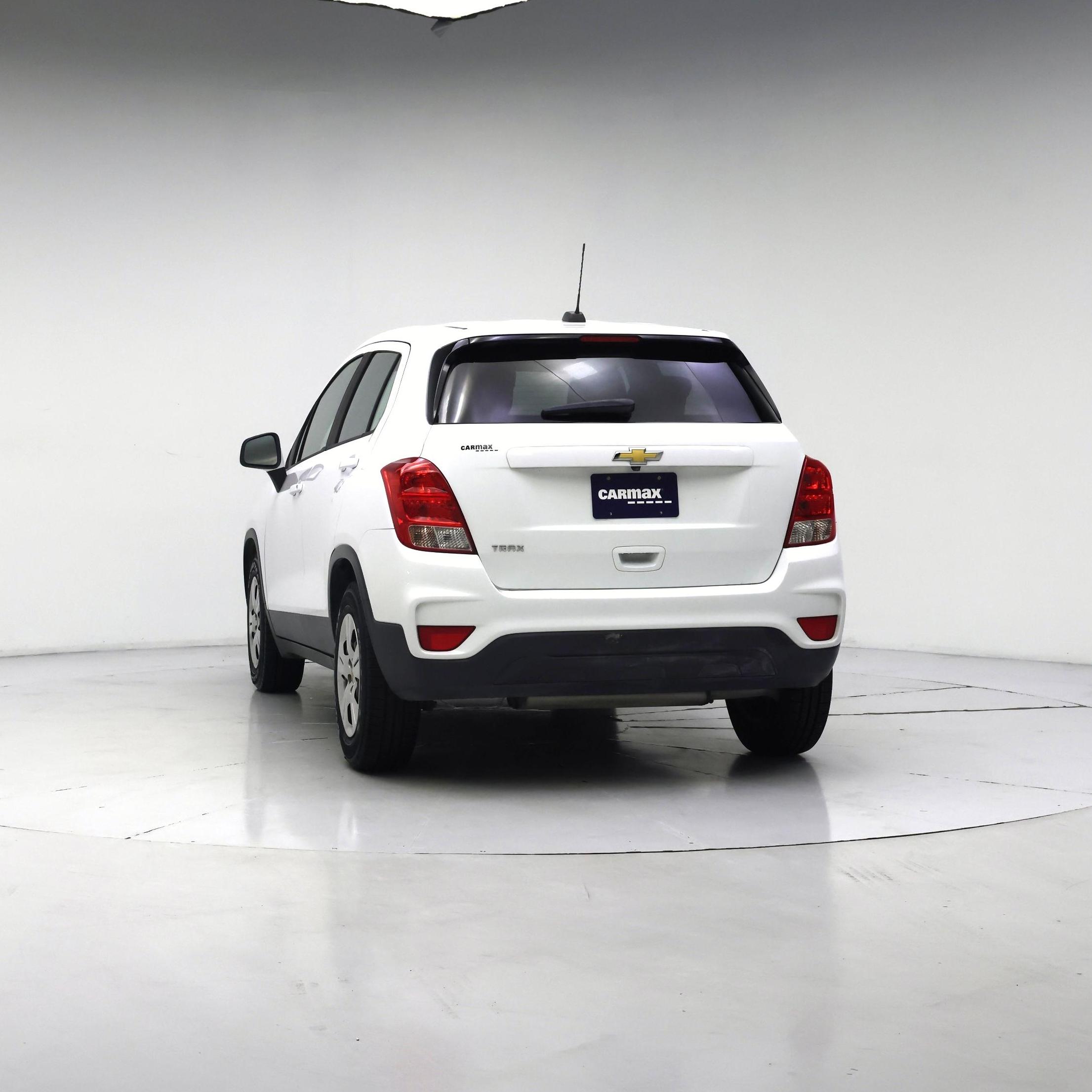 Thumbnail: 2018 Chevrolet Trax - 6