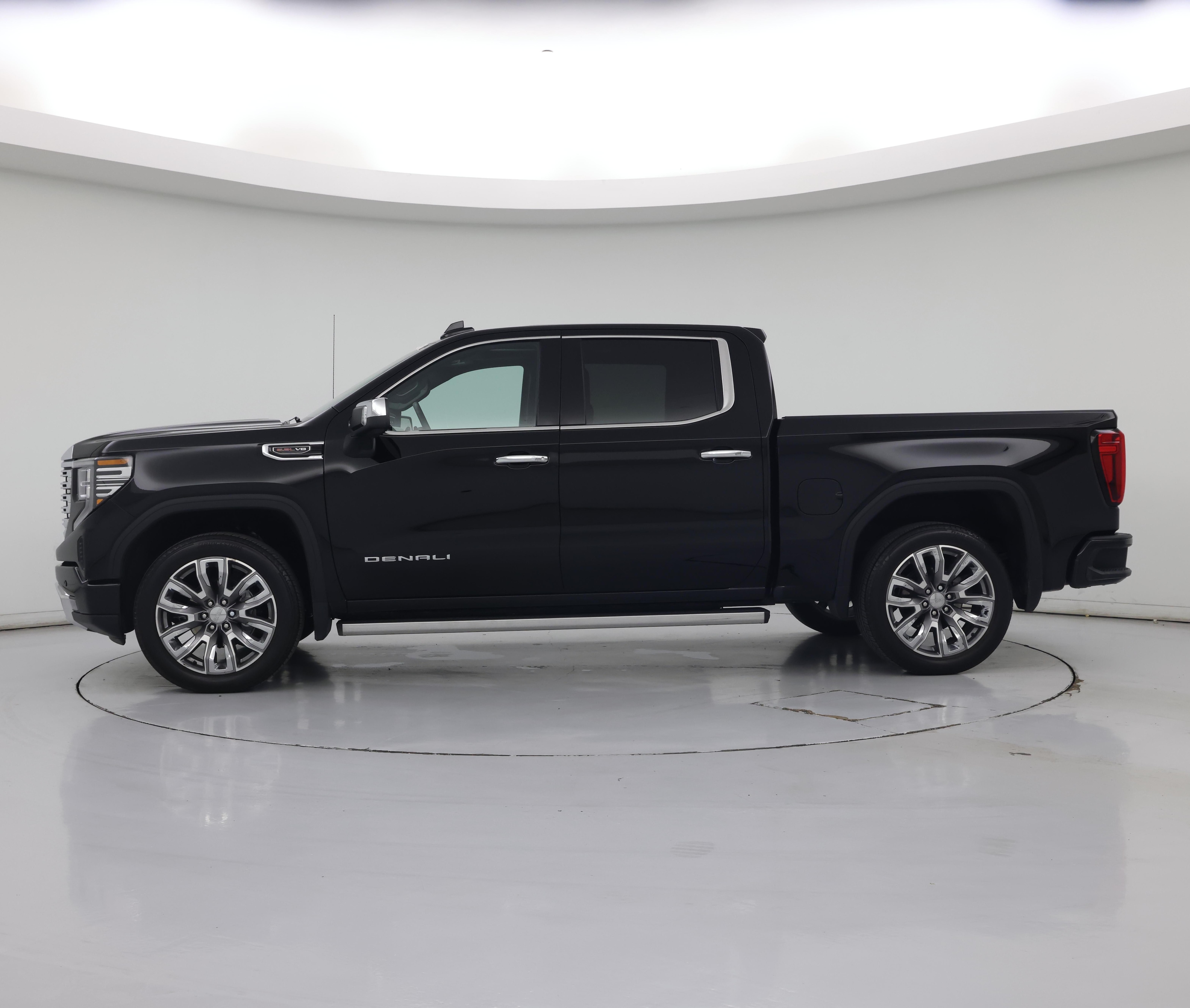 Thumbnail: 2024 GMC Sierra 1500 - 3