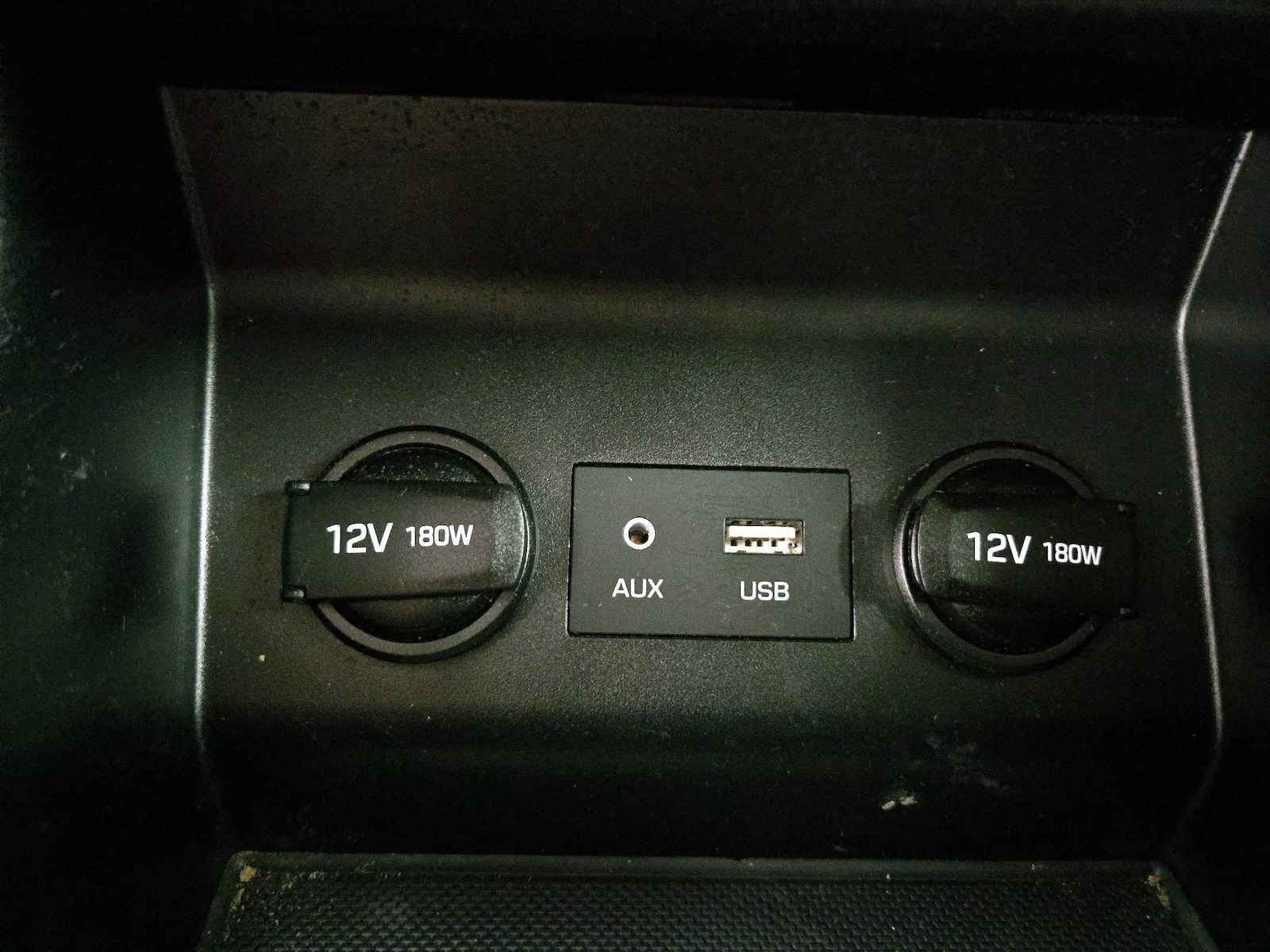 2020 Hyundai Elantra SEL - Photo 19