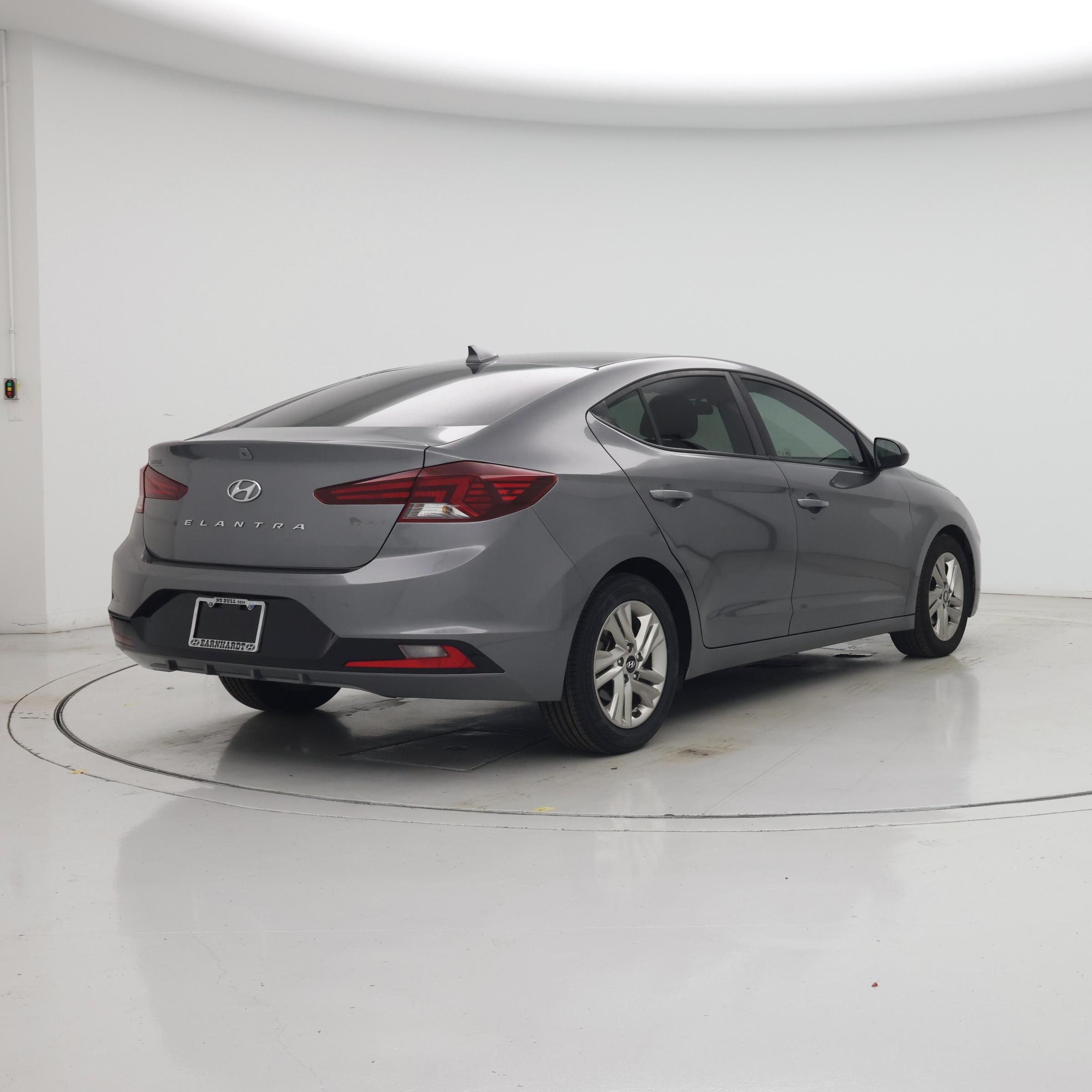 Thumbnail: 2020 Hyundai Elantra - 8