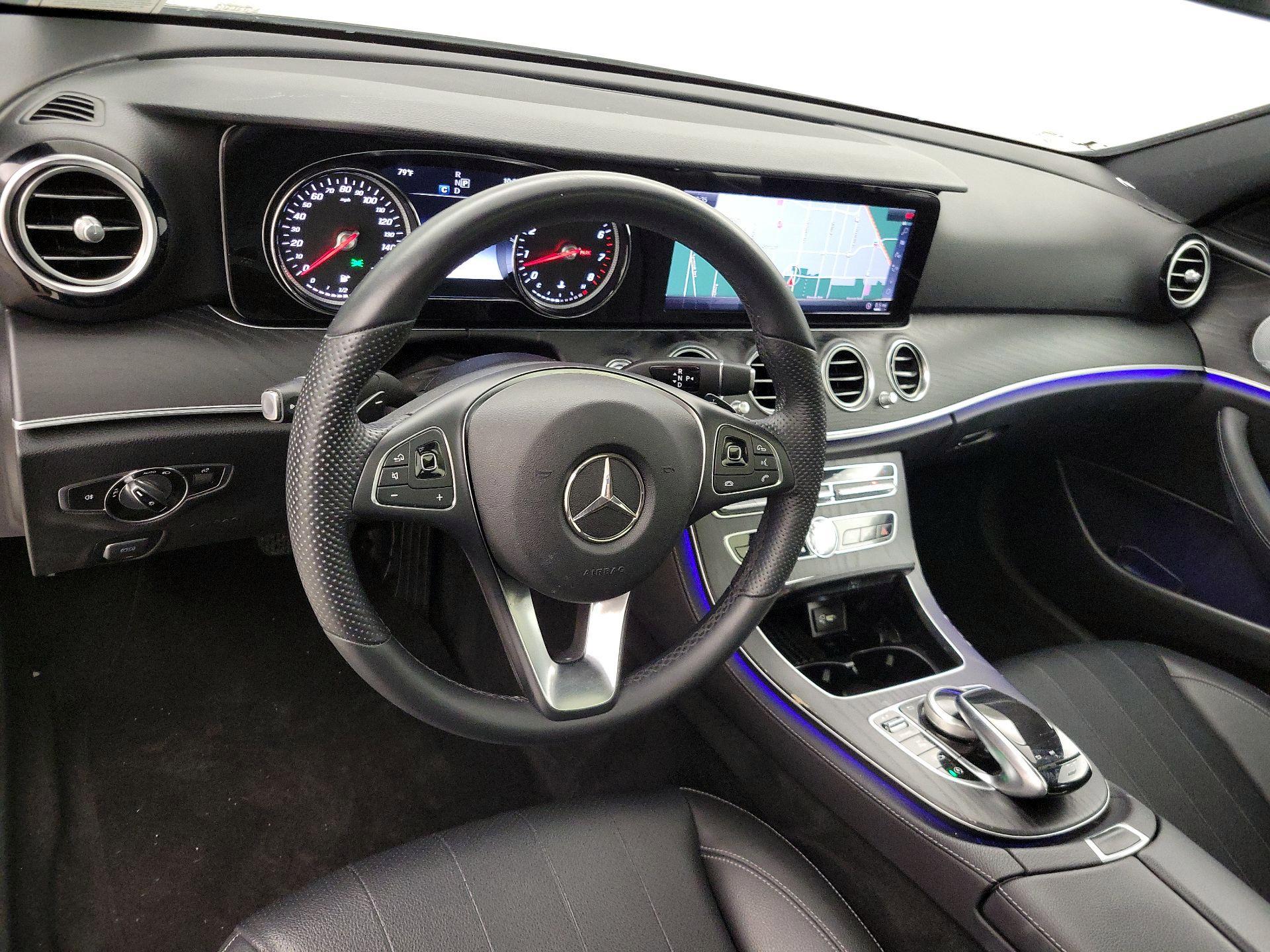 Thumbnail: 2018 Mercedes-Benz E-Class - 9