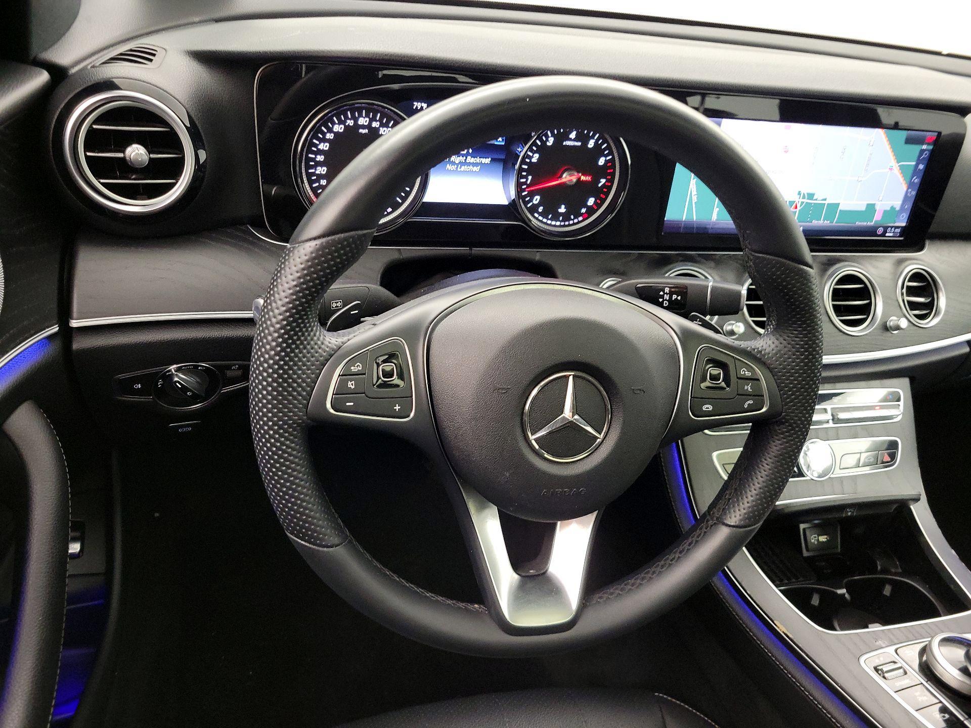 Thumbnail: 2018 Mercedes-Benz E-Class - 10