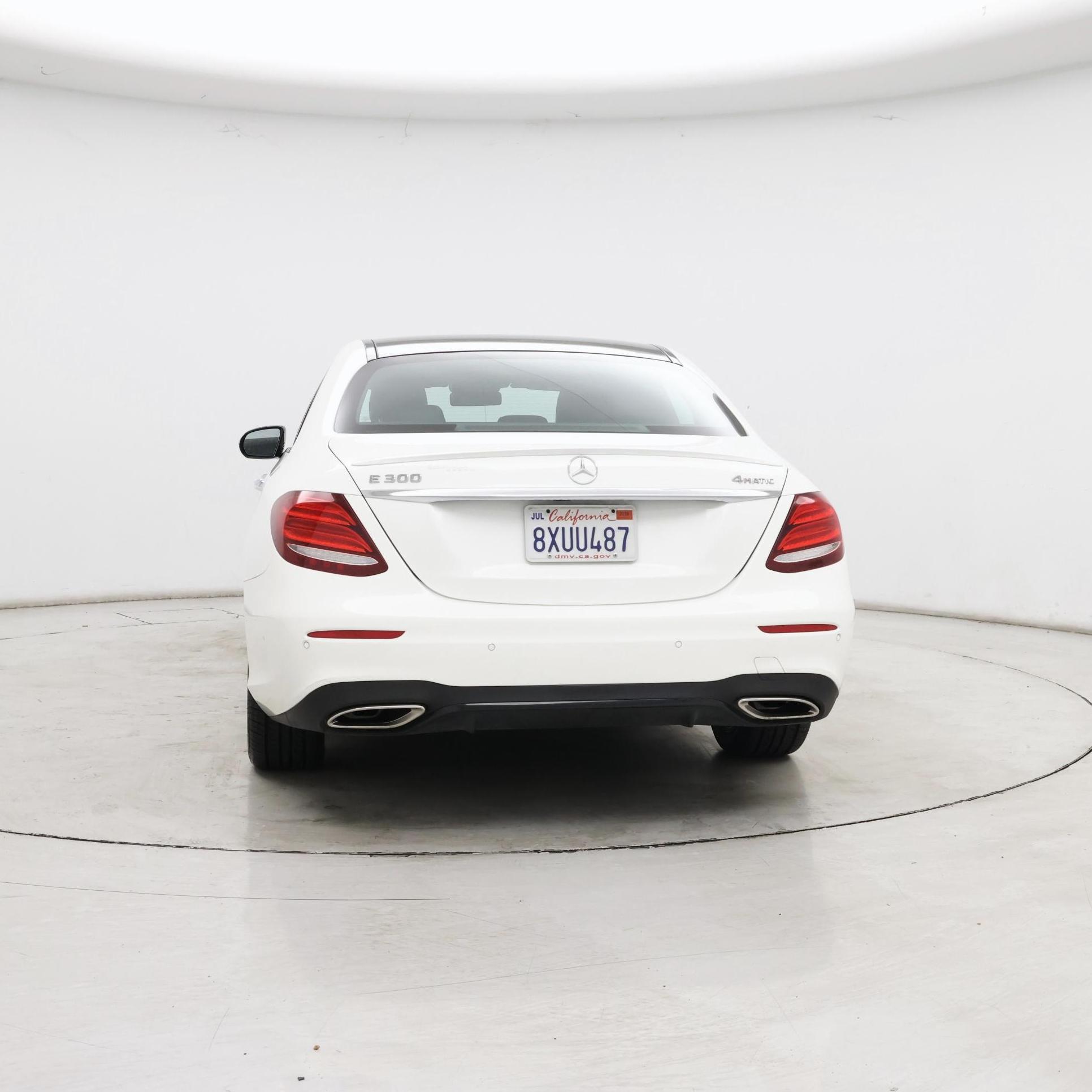 Thumbnail: 2018 Mercedes-Benz E-Class - 6