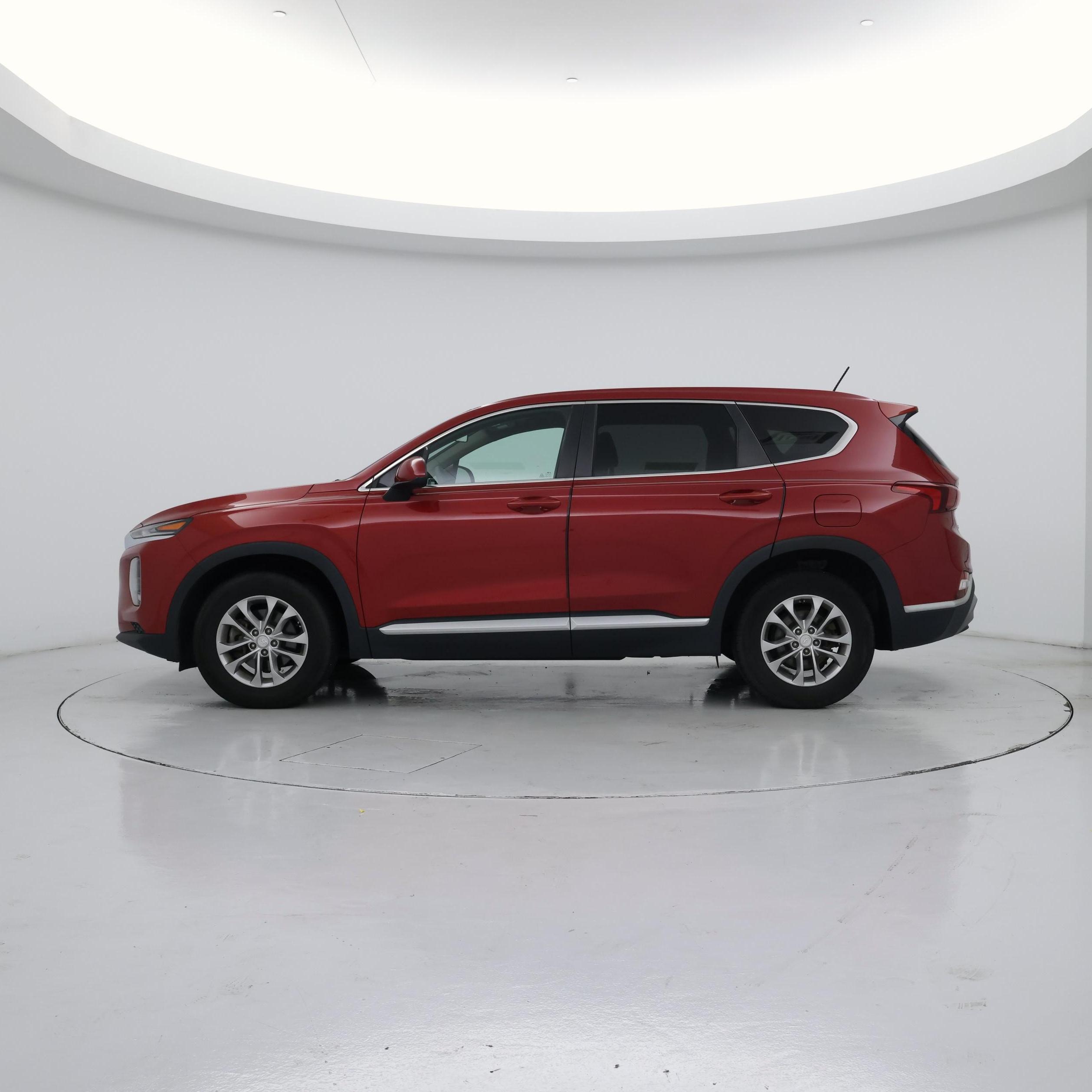 Thumbnail: 2019 Hyundai Santa Fe - 3