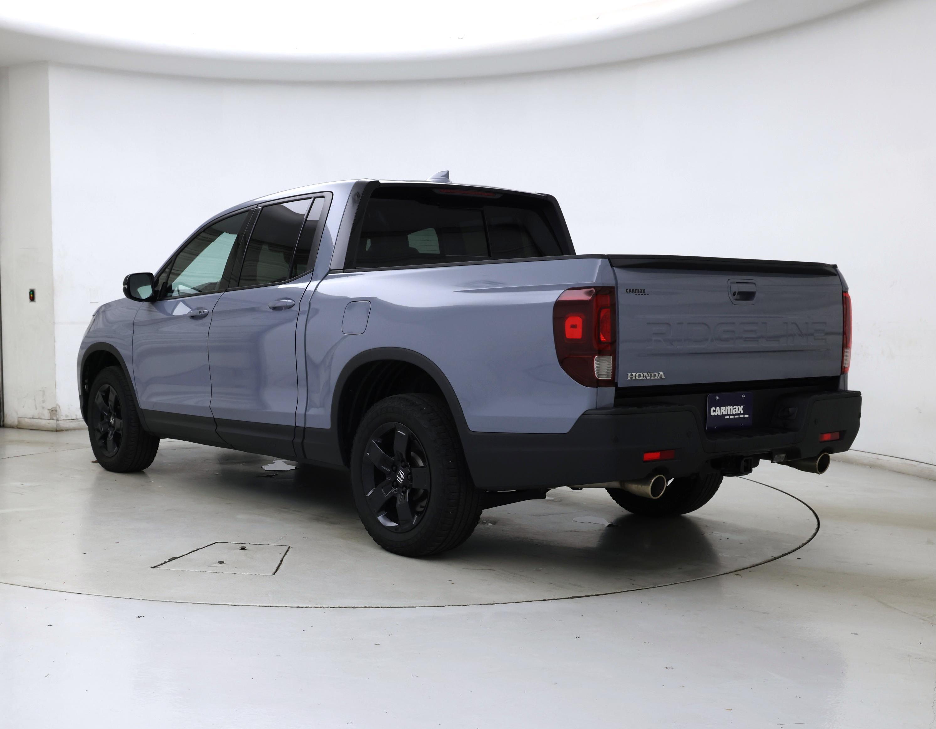 Thumbnail: 2025 Honda Ridgeline - 2