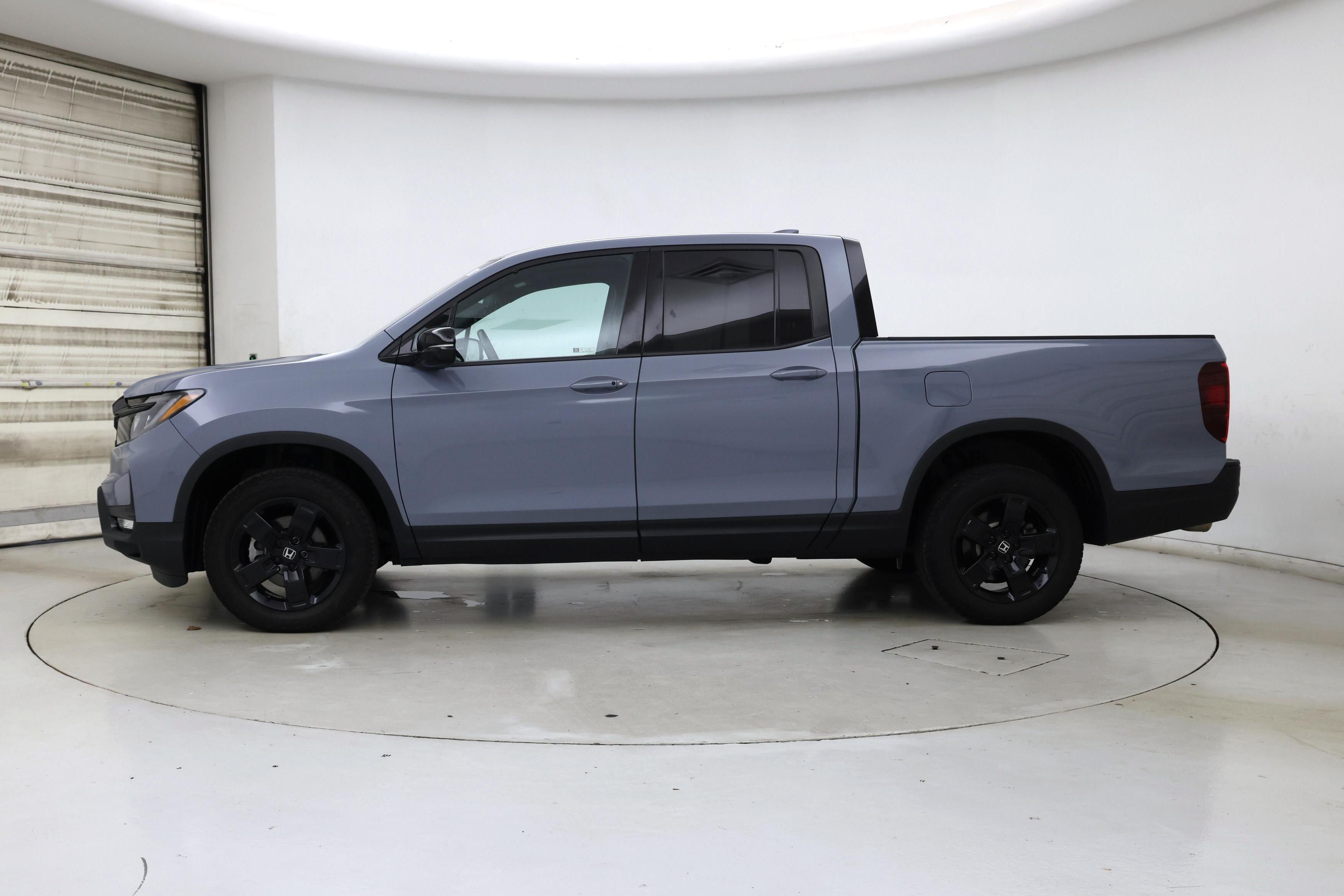 Thumbnail: 2025 Honda Ridgeline - 3