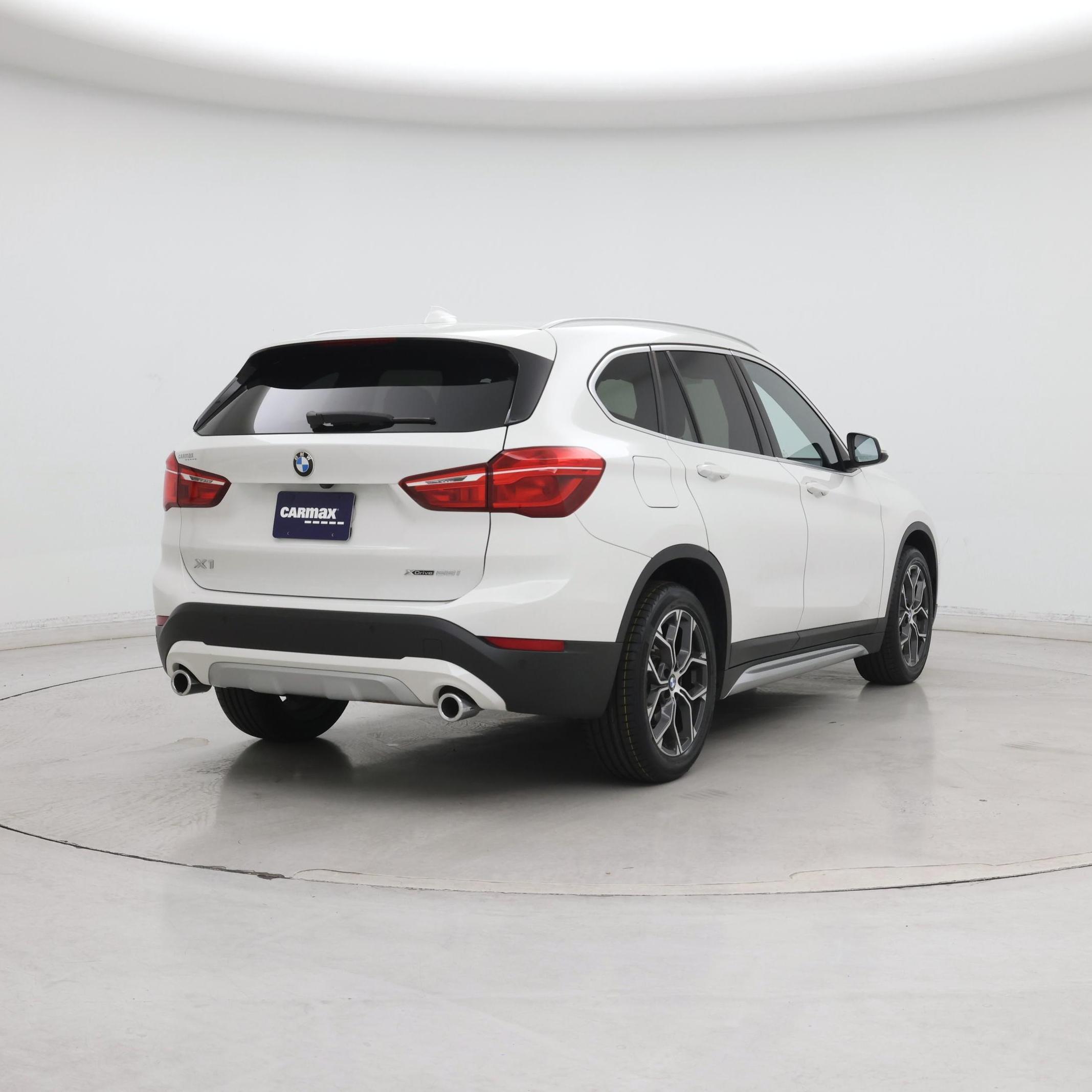 Thumbnail: 2020 BMW X1 - 8