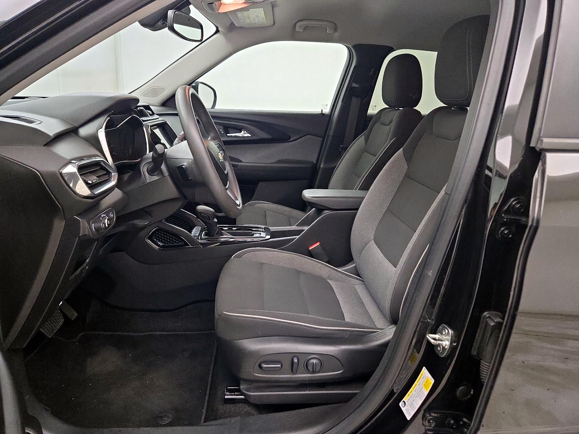 Thumbnail: 2021 Chevrolet TrailBlazer - 11
