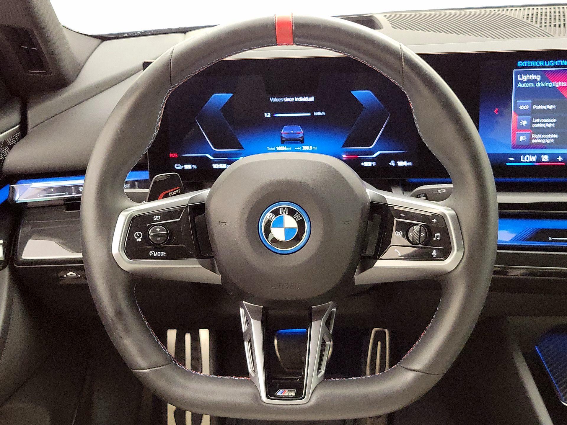 Thumbnail: 2024 BMW i5 - 10