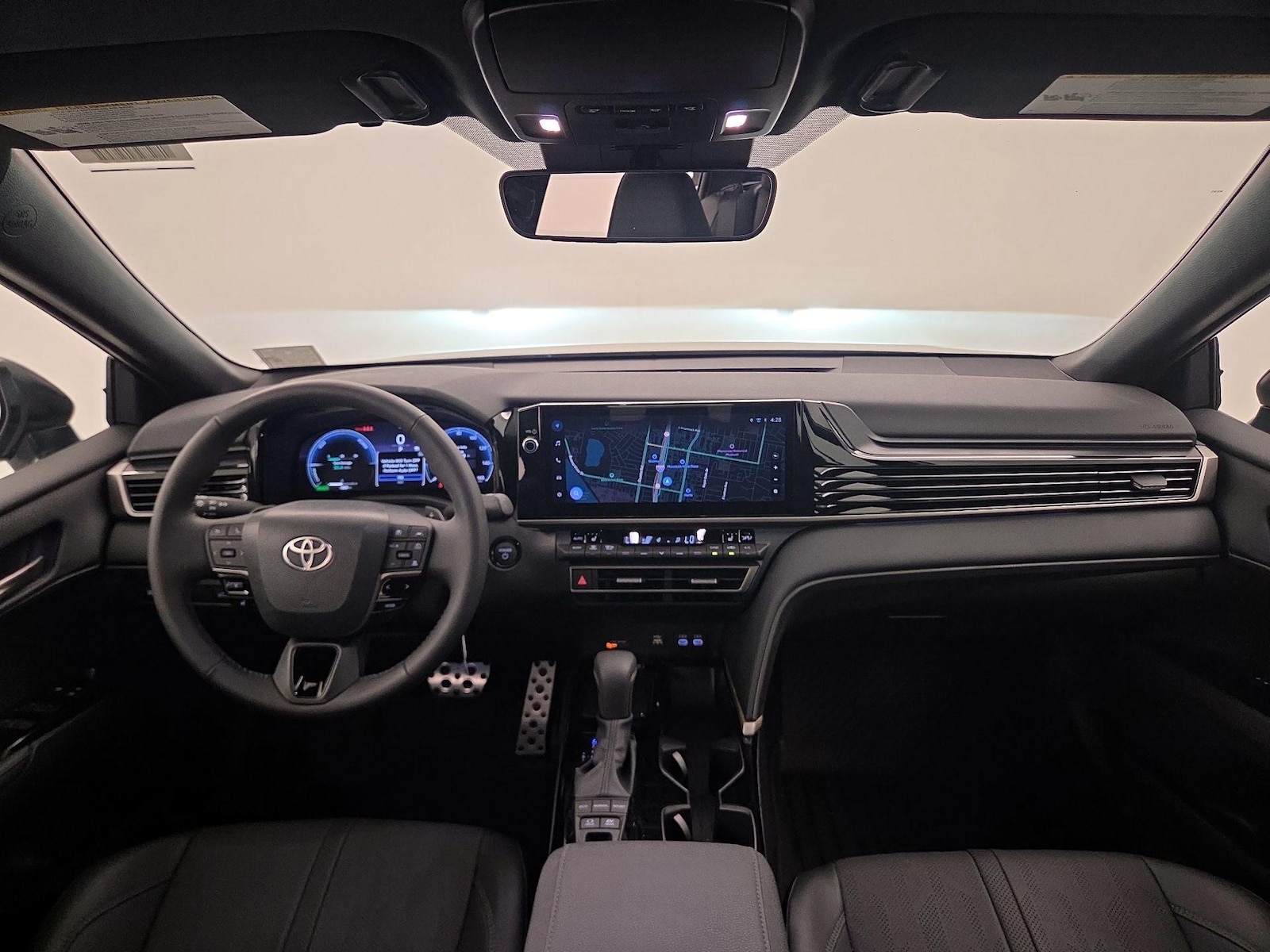 2026 Toyota Camry XSE - Photo 10