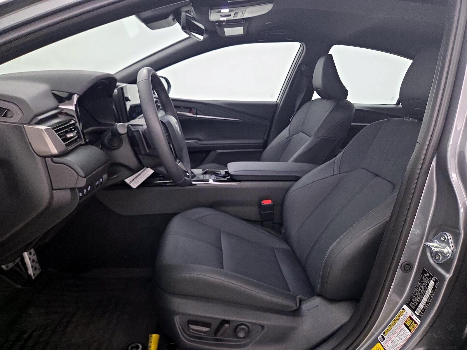 2026 Toyota Camry XSE - Photo 12