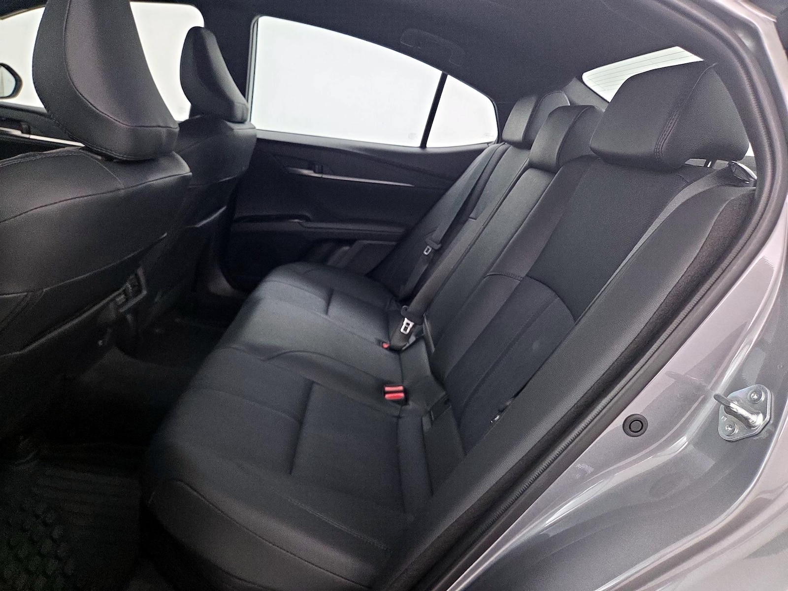 2026 Toyota Camry XSE - Photo 21