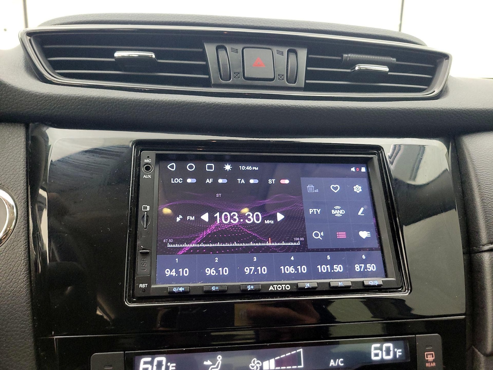 2020 Nissan Rogue SV - Photo 16