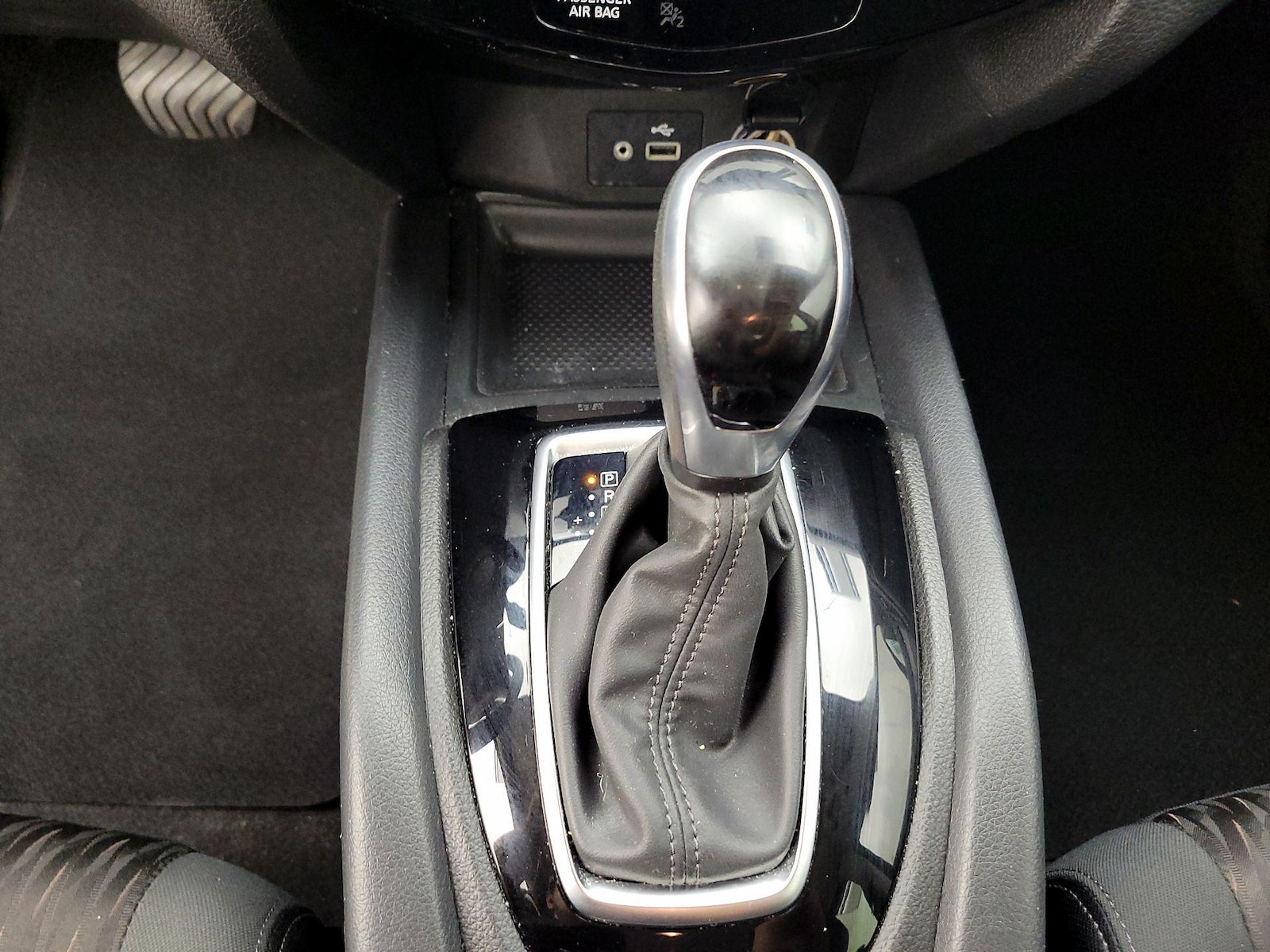 2020 Nissan Rogue SV - Photo 18