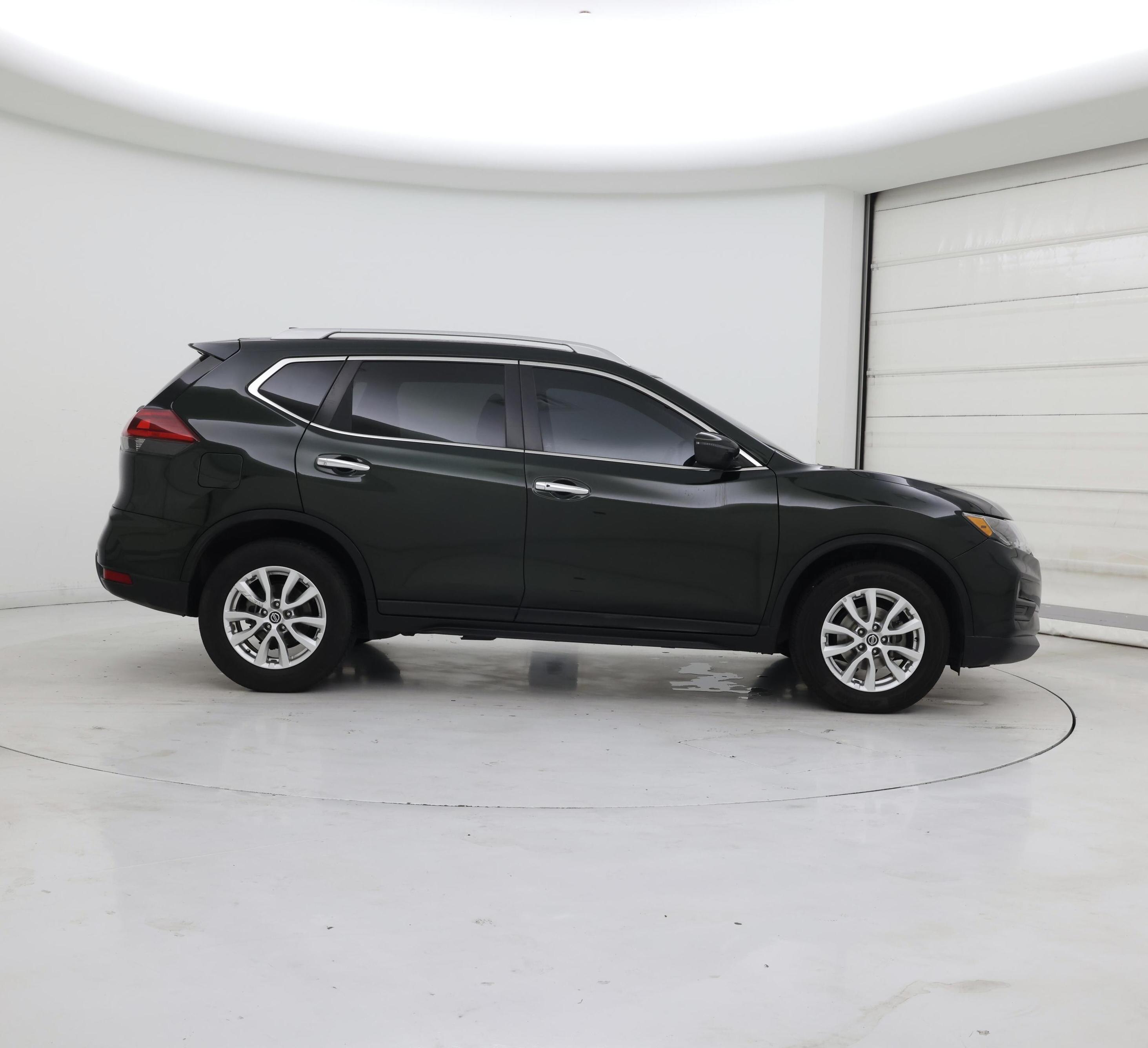 Thumbnail: 2020 Nissan Rogue - 7