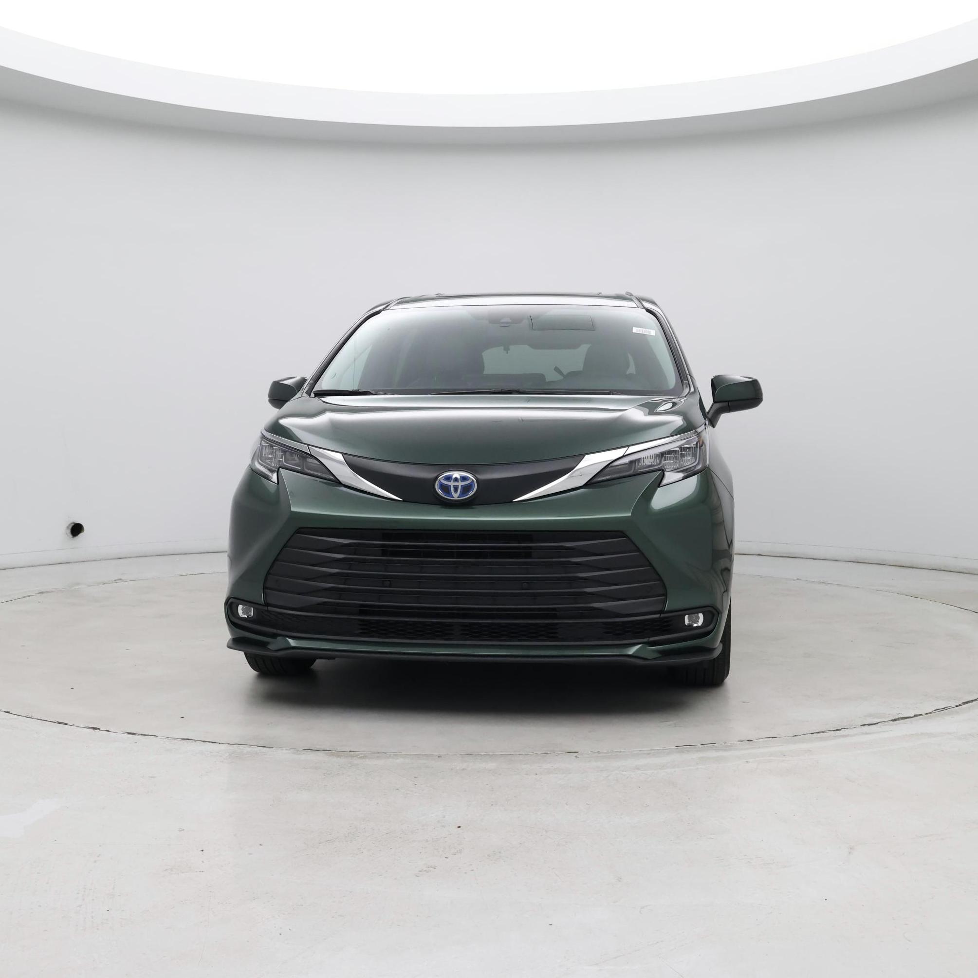 Thumbnail: 2025 Toyota Sienna - 4