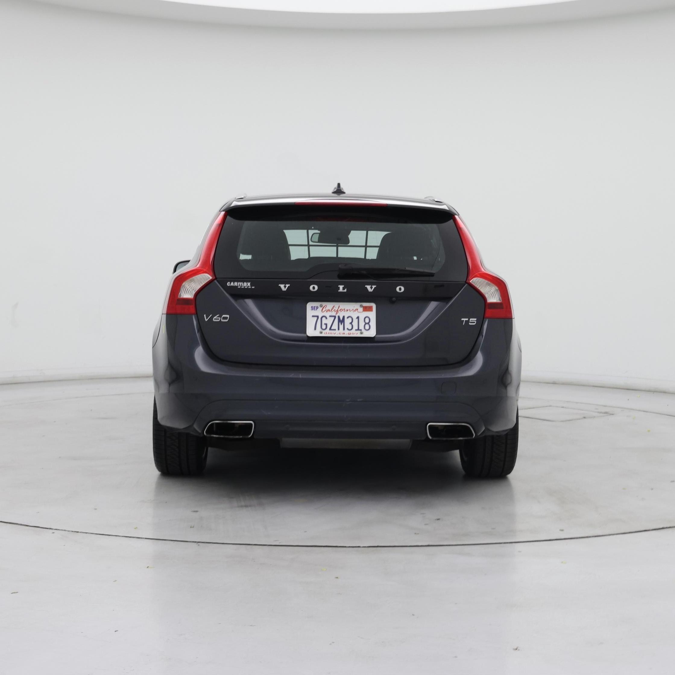 Thumbnail: 2015 Volvo V60 - 6