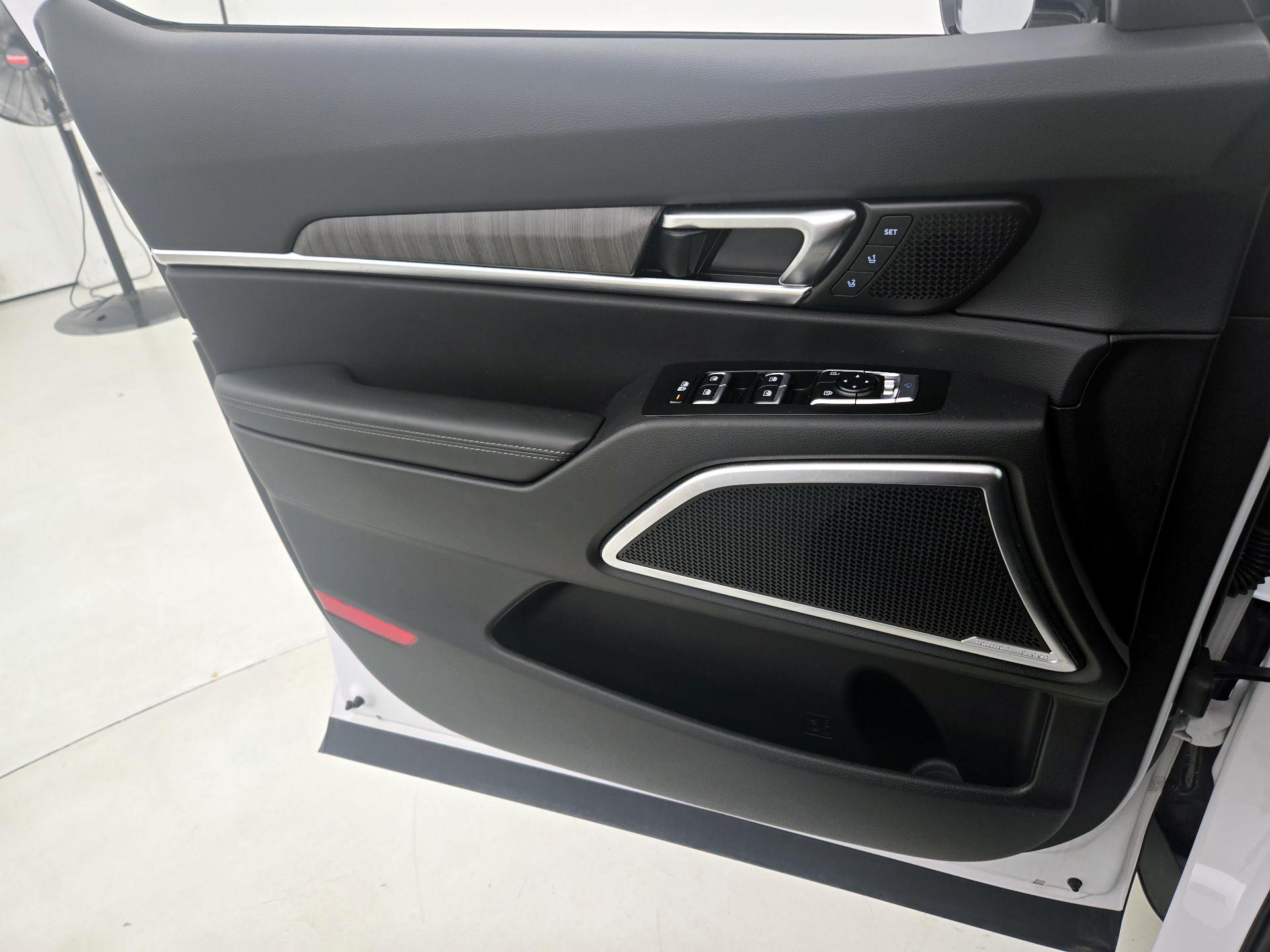 Thumbnail: 2025 Kia Telluride - 12