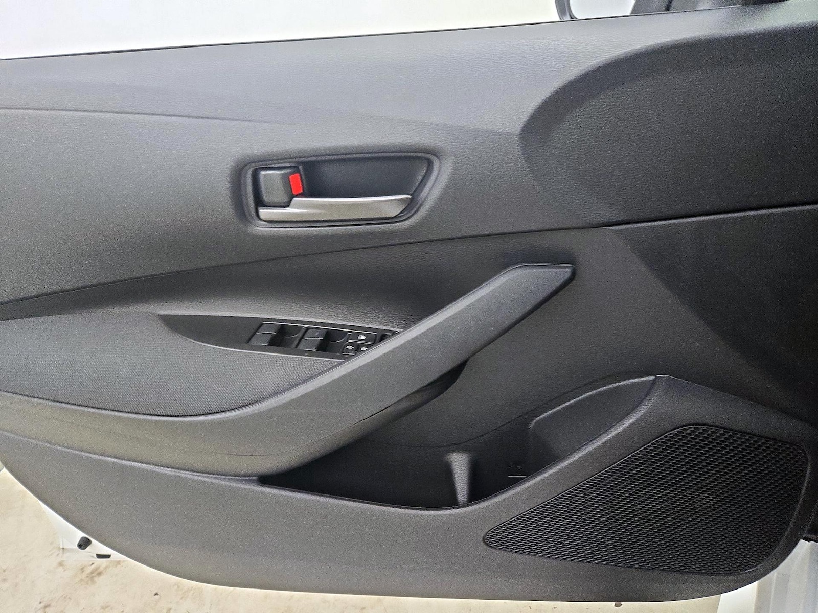 2025 Toyota GR Corolla Core - Photo 13